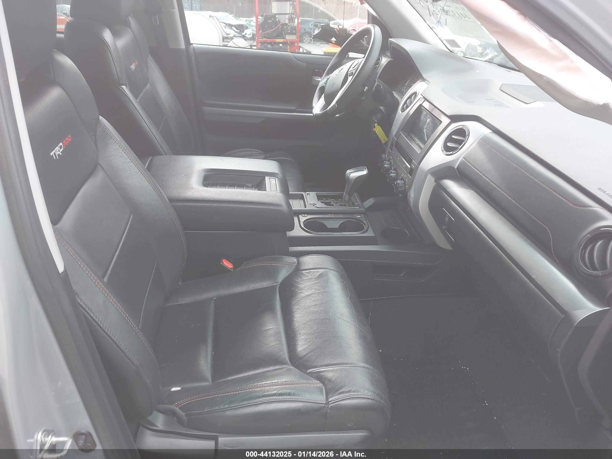 TOYOTA TUNDRA image 5