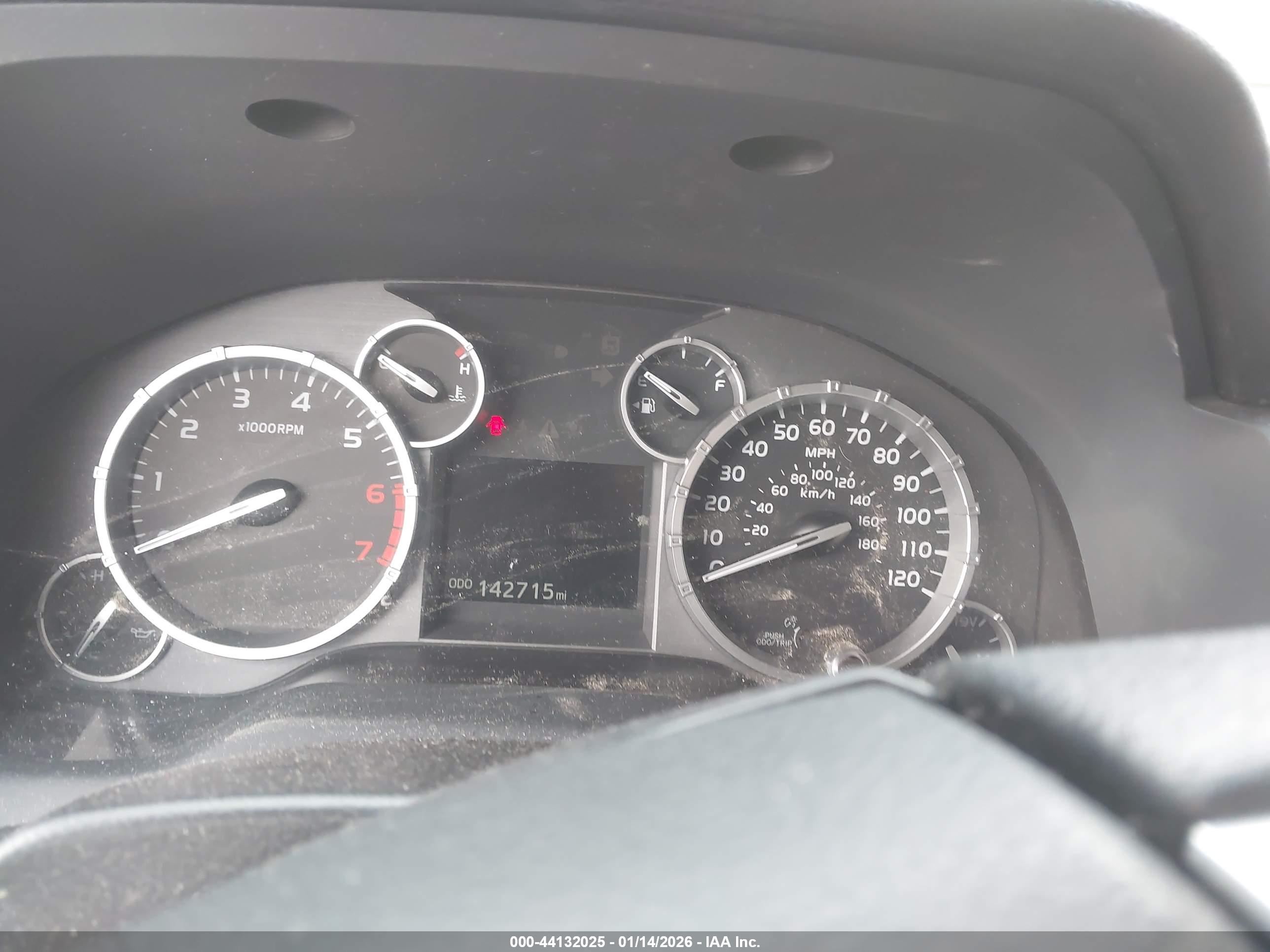 TOYOTA TUNDRA image 7