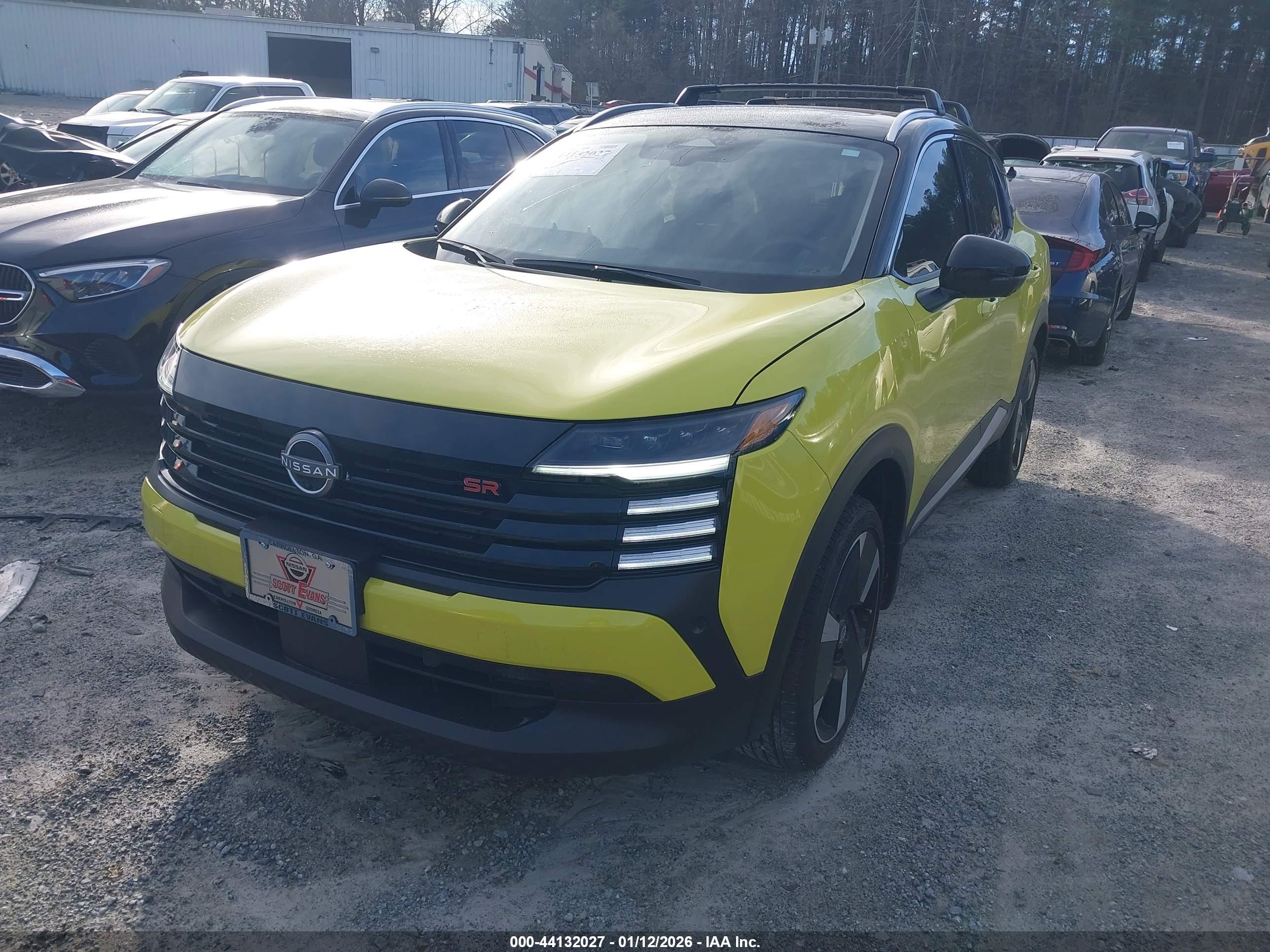 NISSAN KICKS image 2