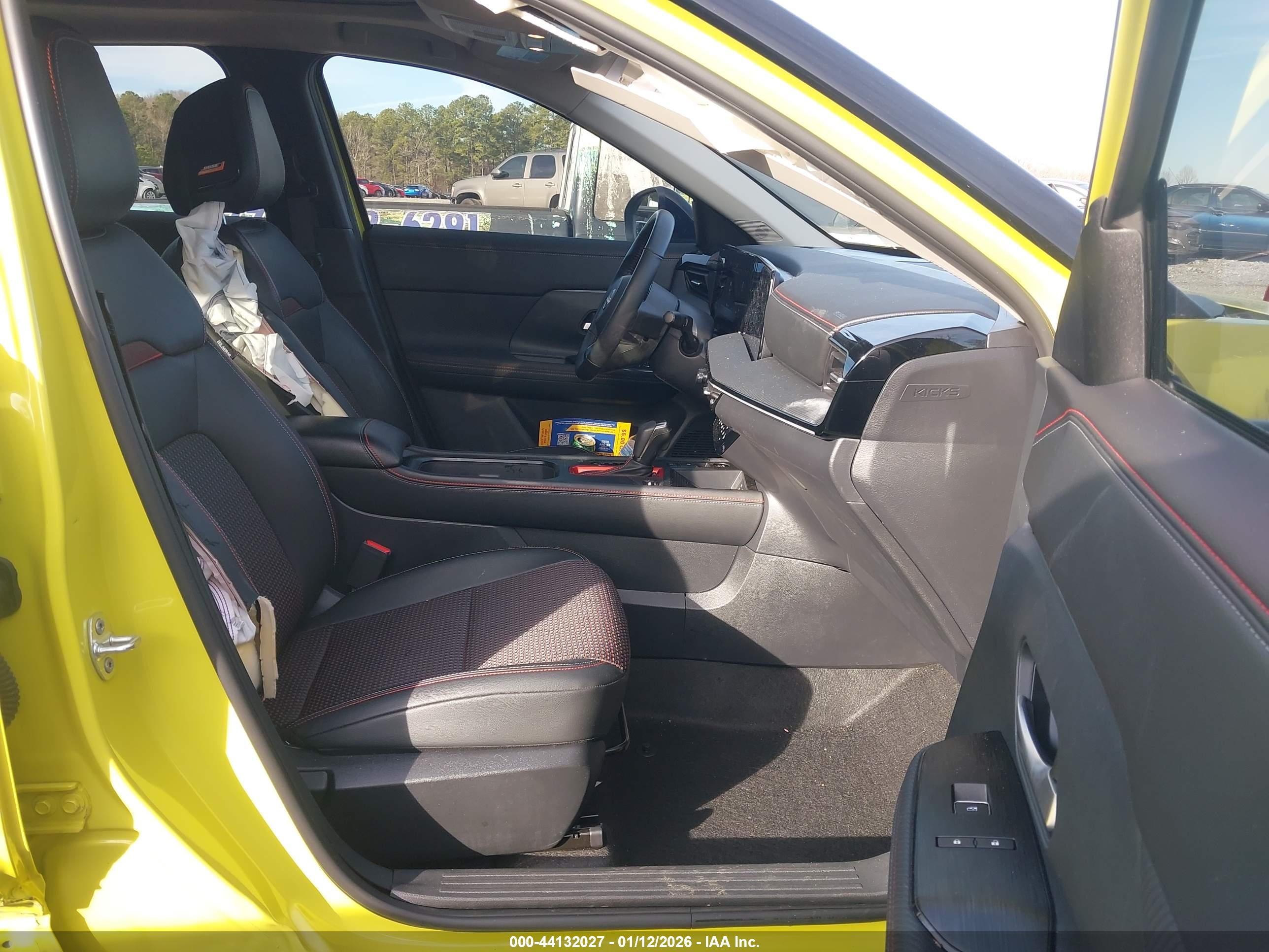 NISSAN KICKS image 5