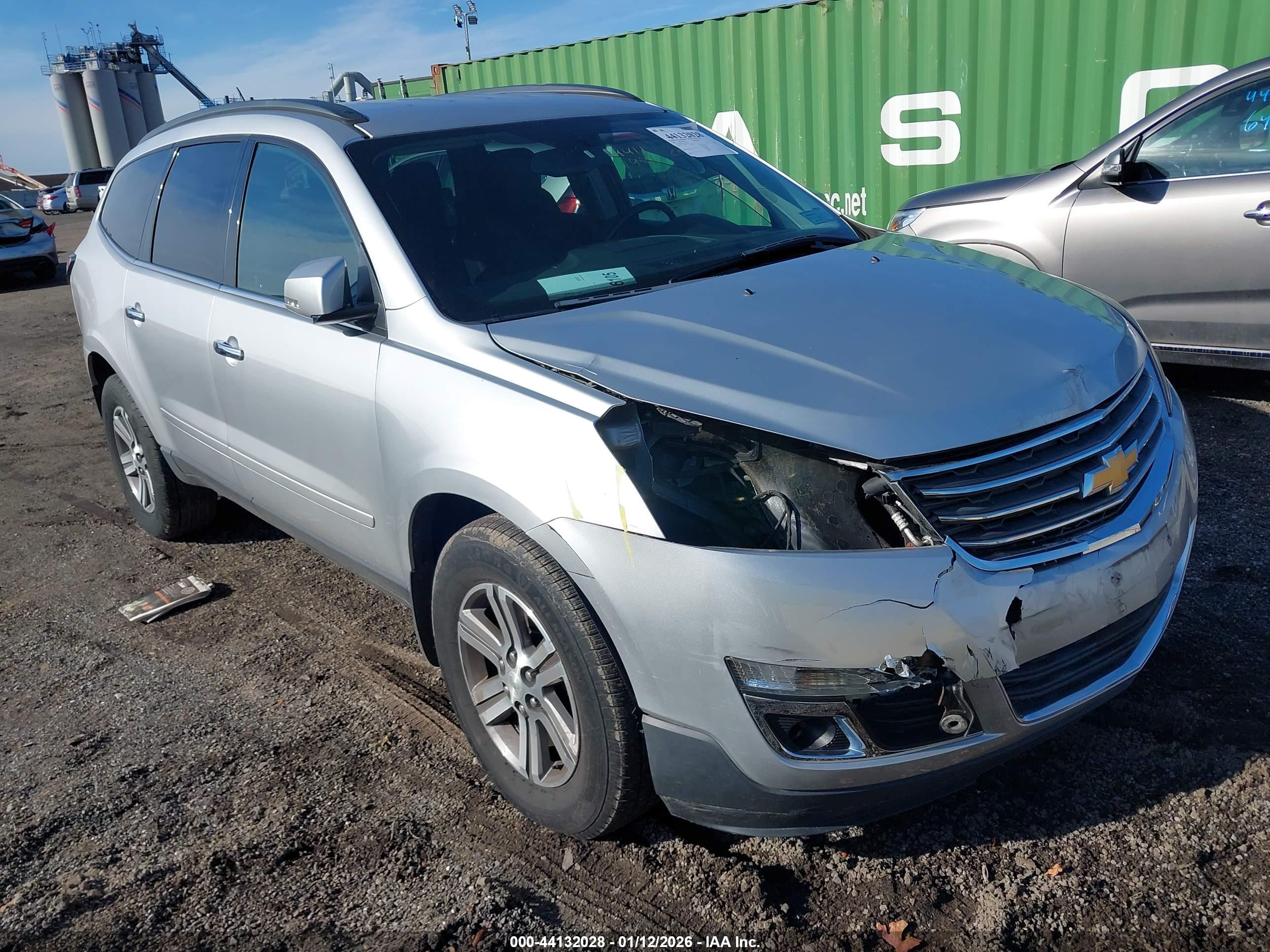 CHEVROLET TRAVERSE image 6