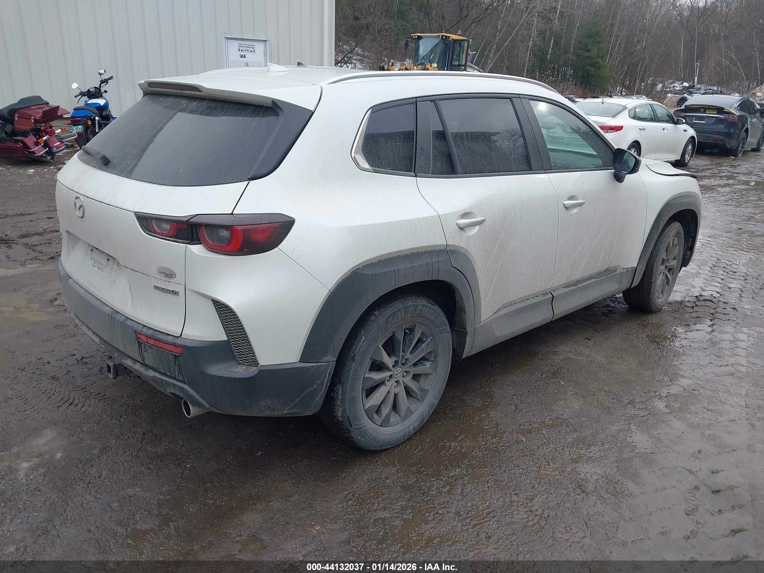 MAZDA CX-50 image 4
