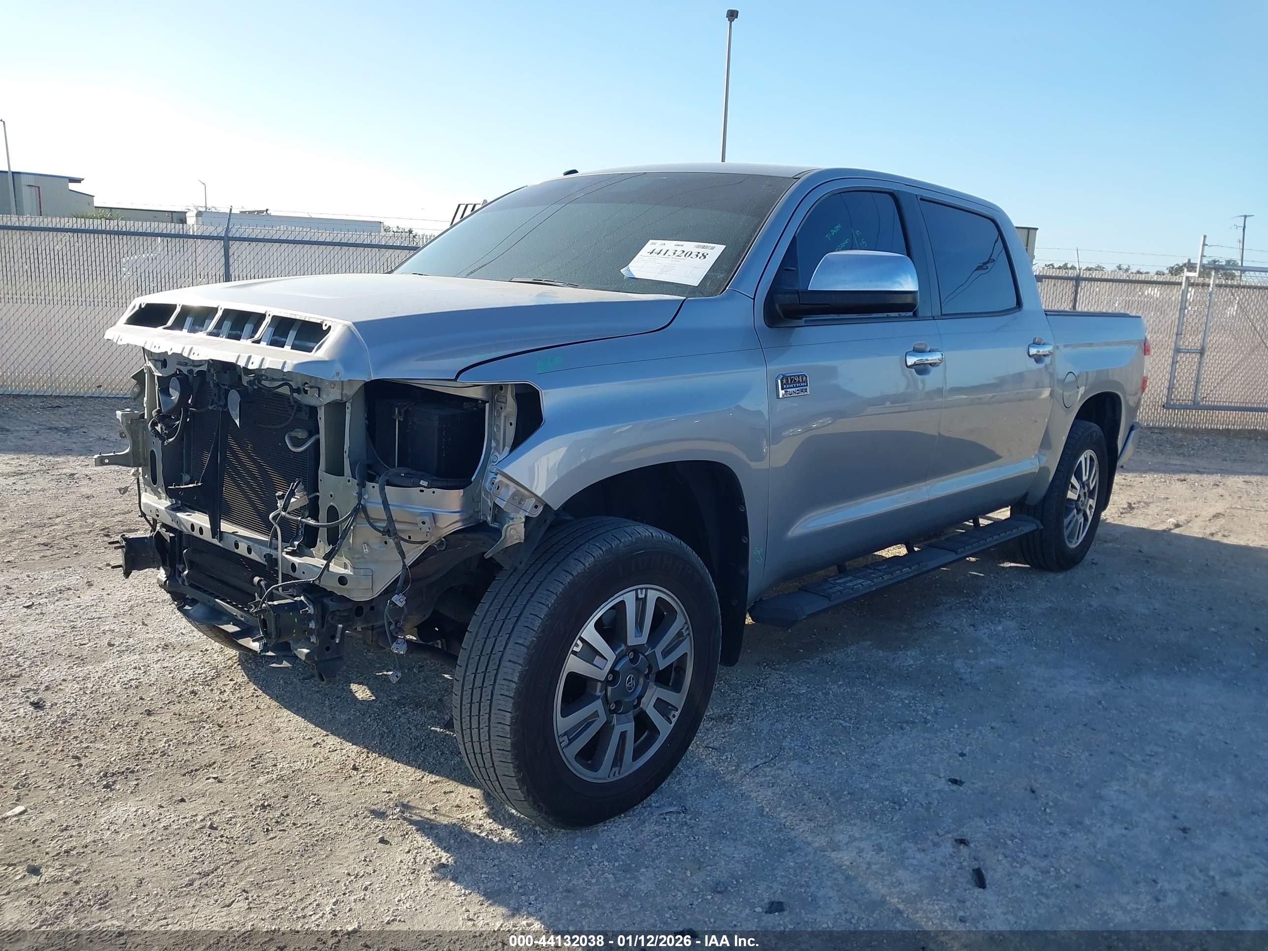 TOYOTA TUNDRA image 2