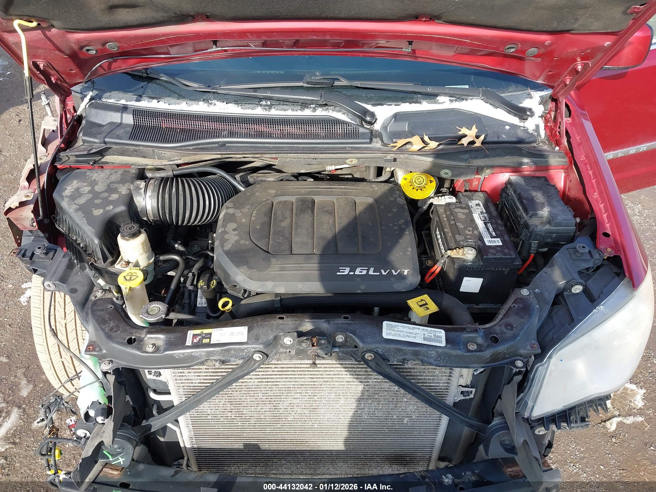CHRYSLER TOWN image 10