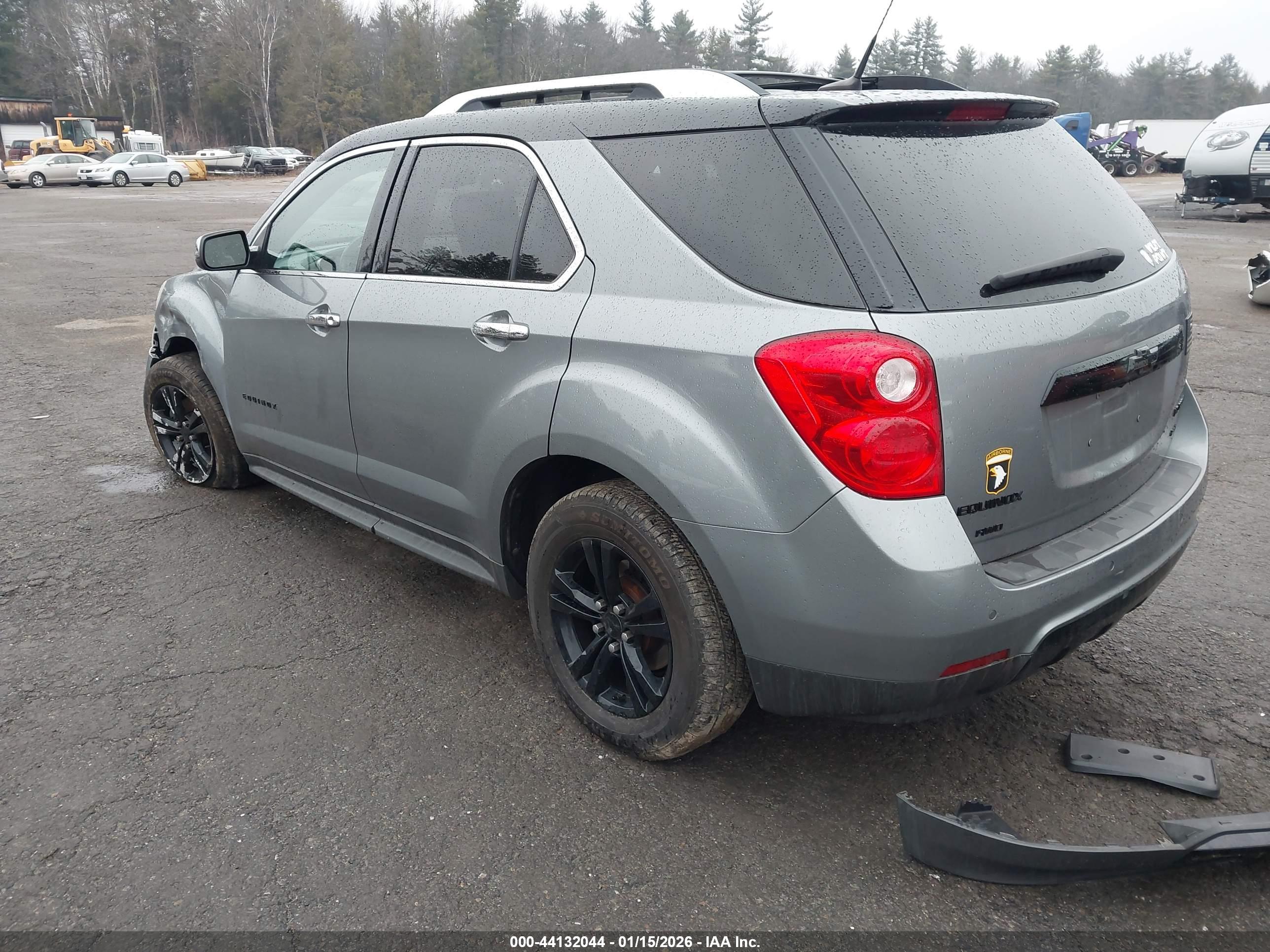 CHEVROLET EQUINOX image 3