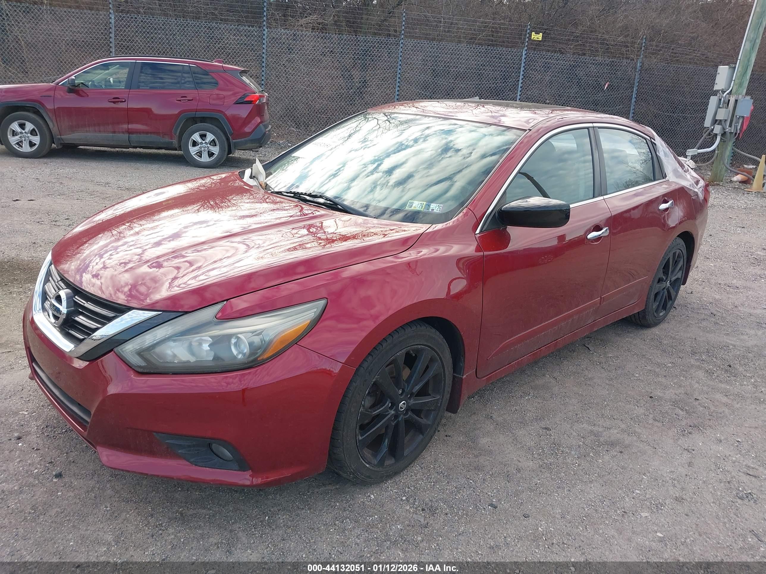 NISSAN ALTIMA image 2