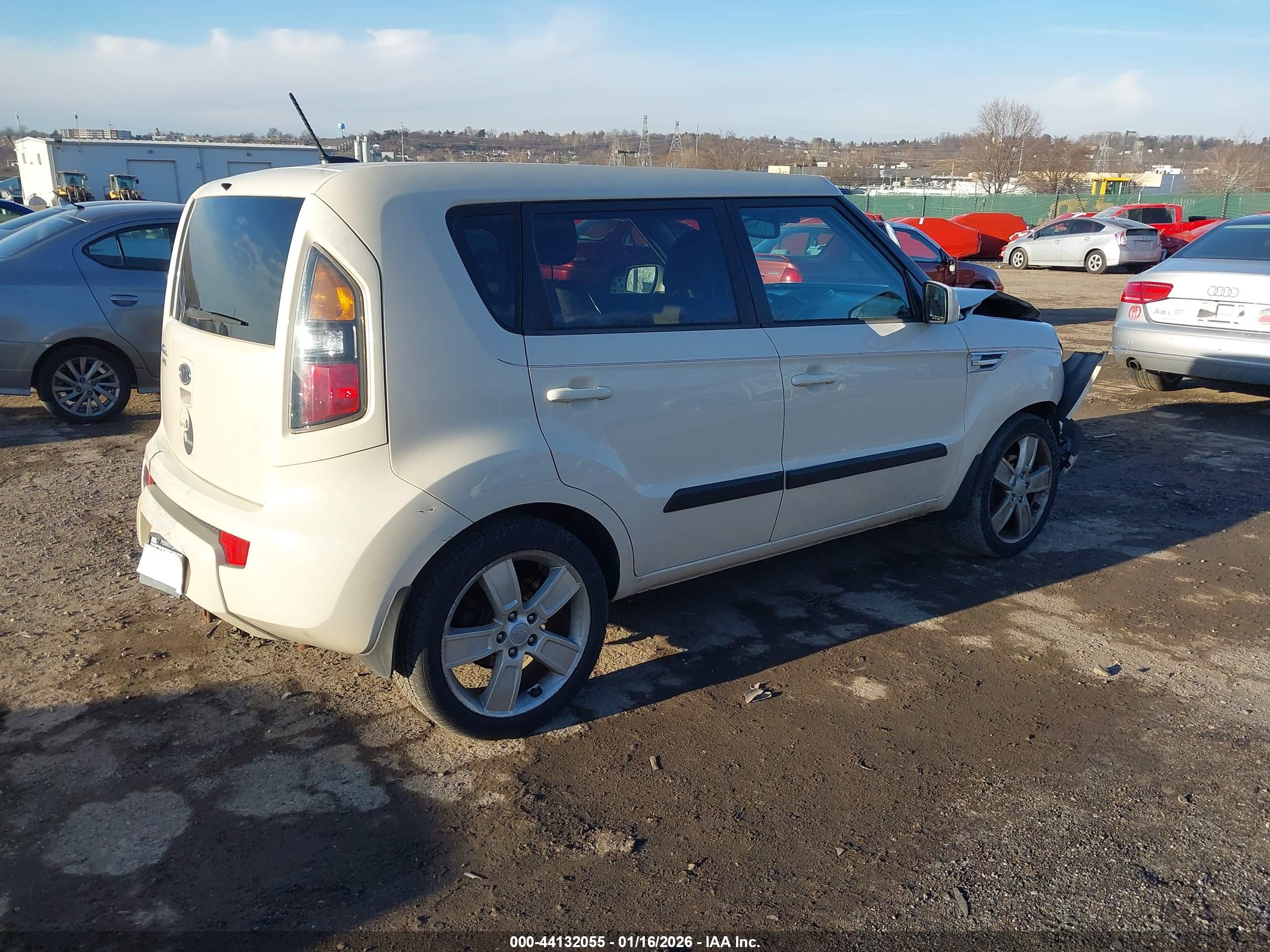 KIA SOUL image 4