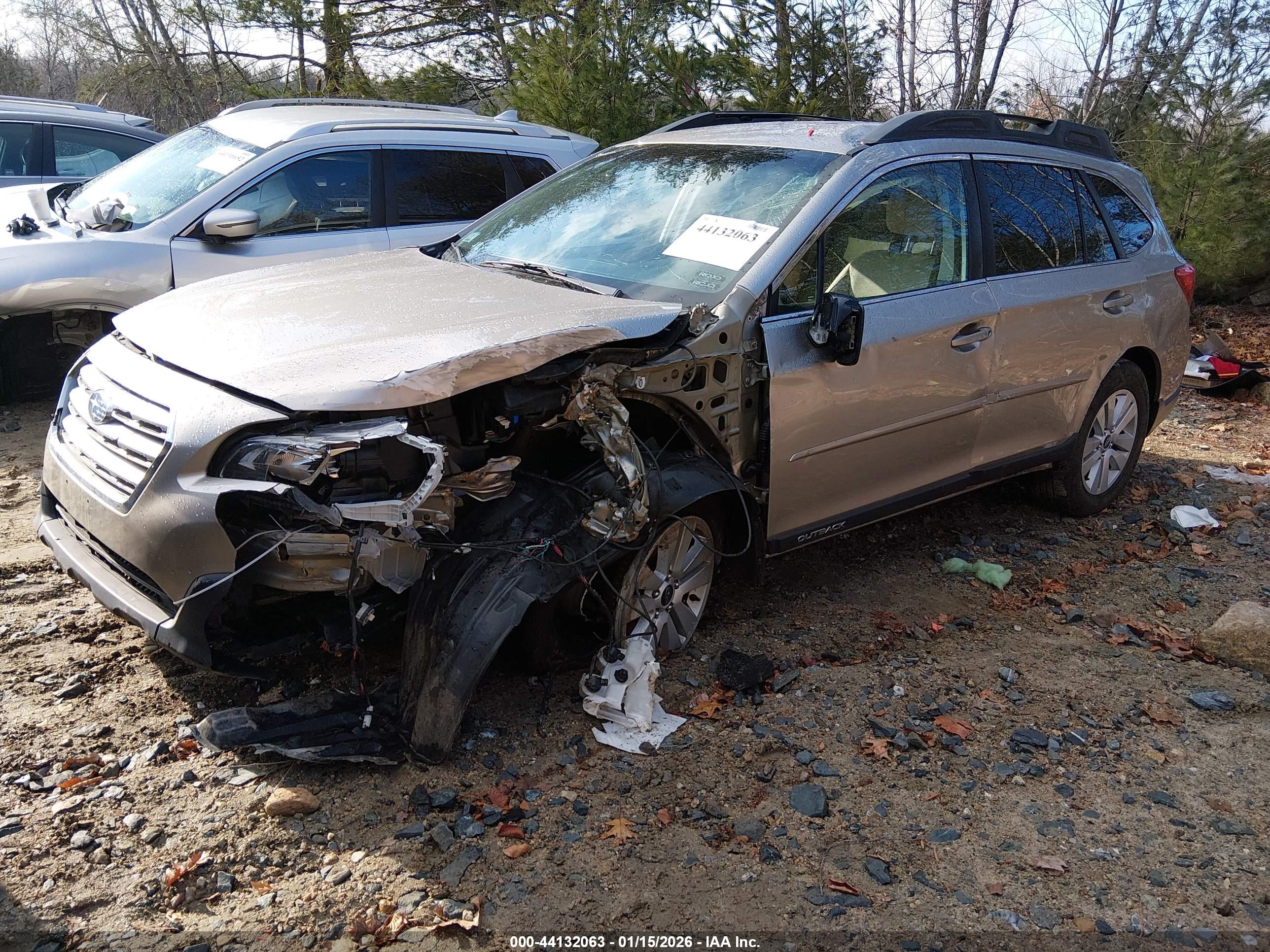 SUBARU OUTBACK image 2