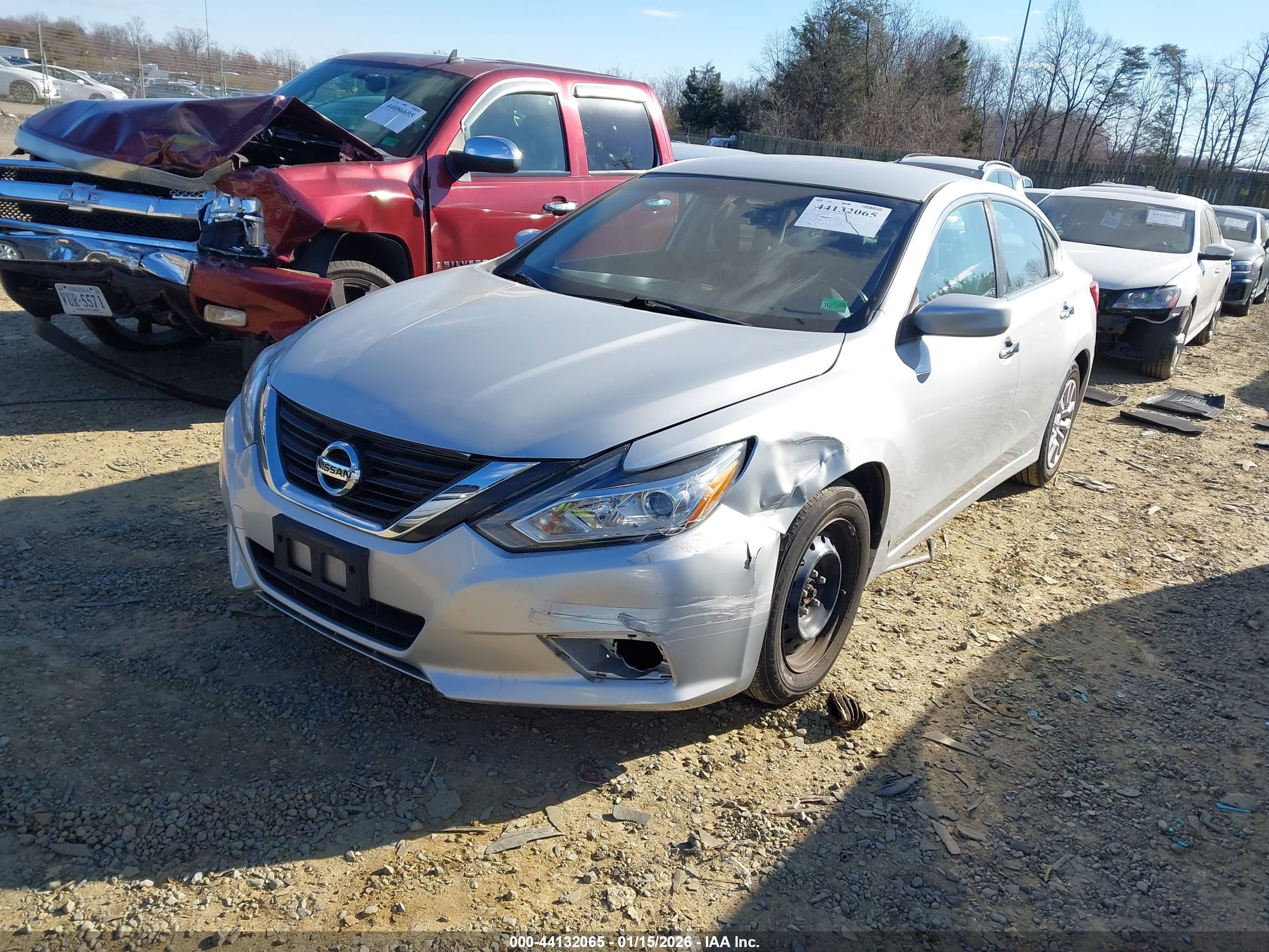 NISSAN ALTIMA image 2