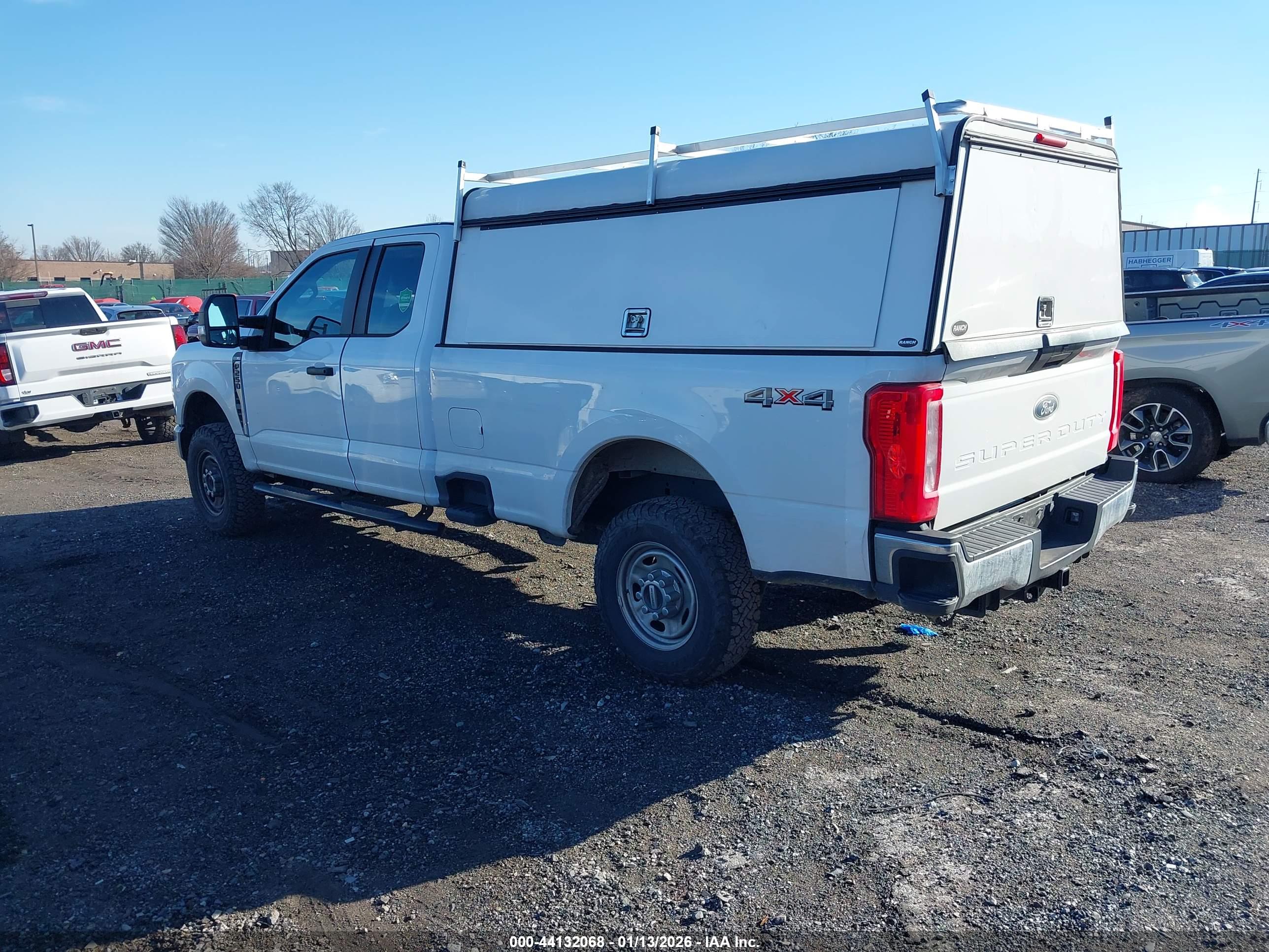 FORD F-250 image 3