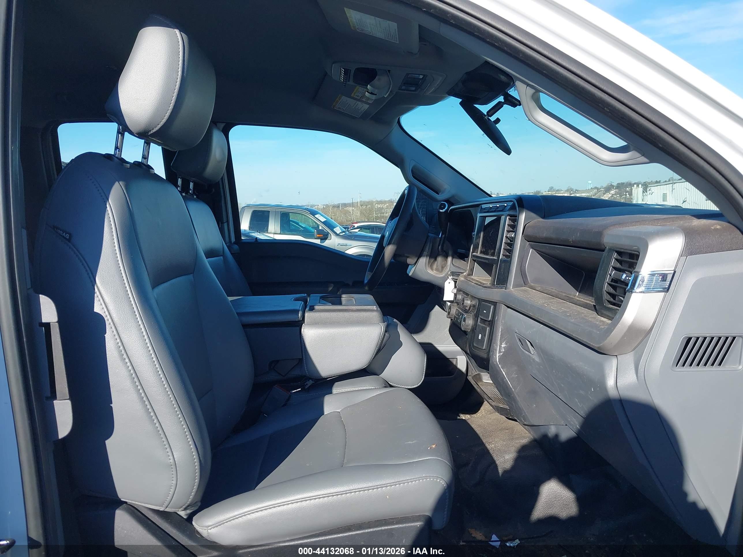 FORD F-250 image 5