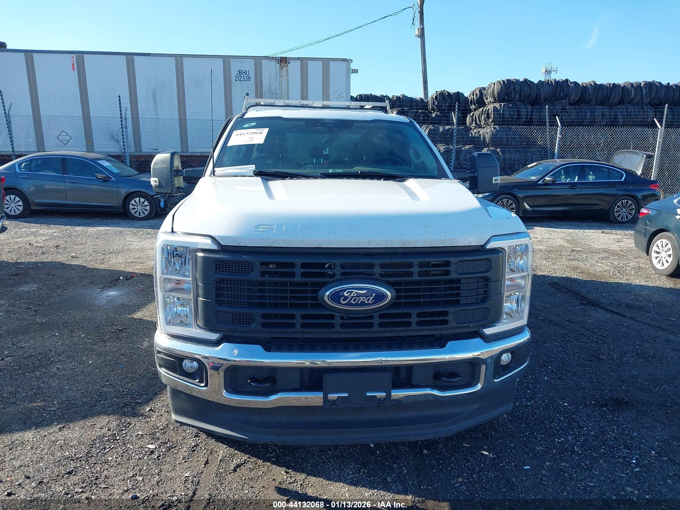 FORD F-250 image 6