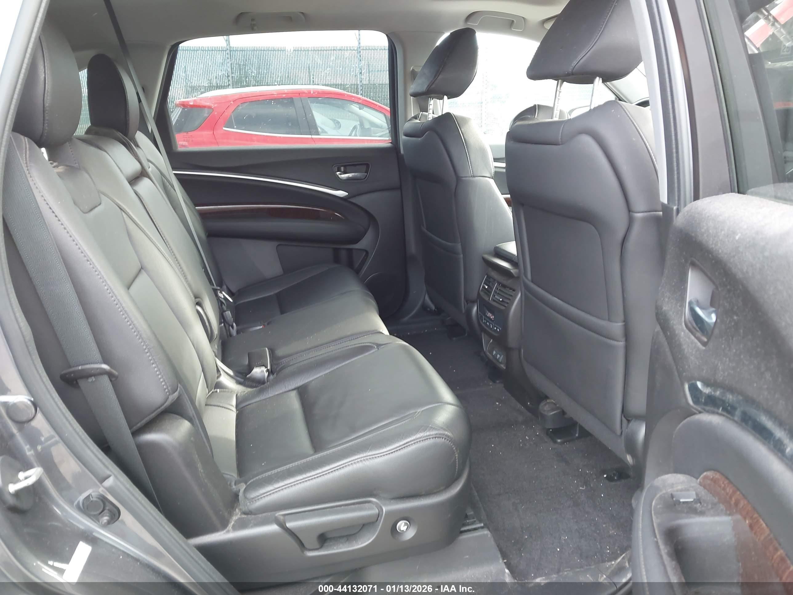ACURA MDX image 8