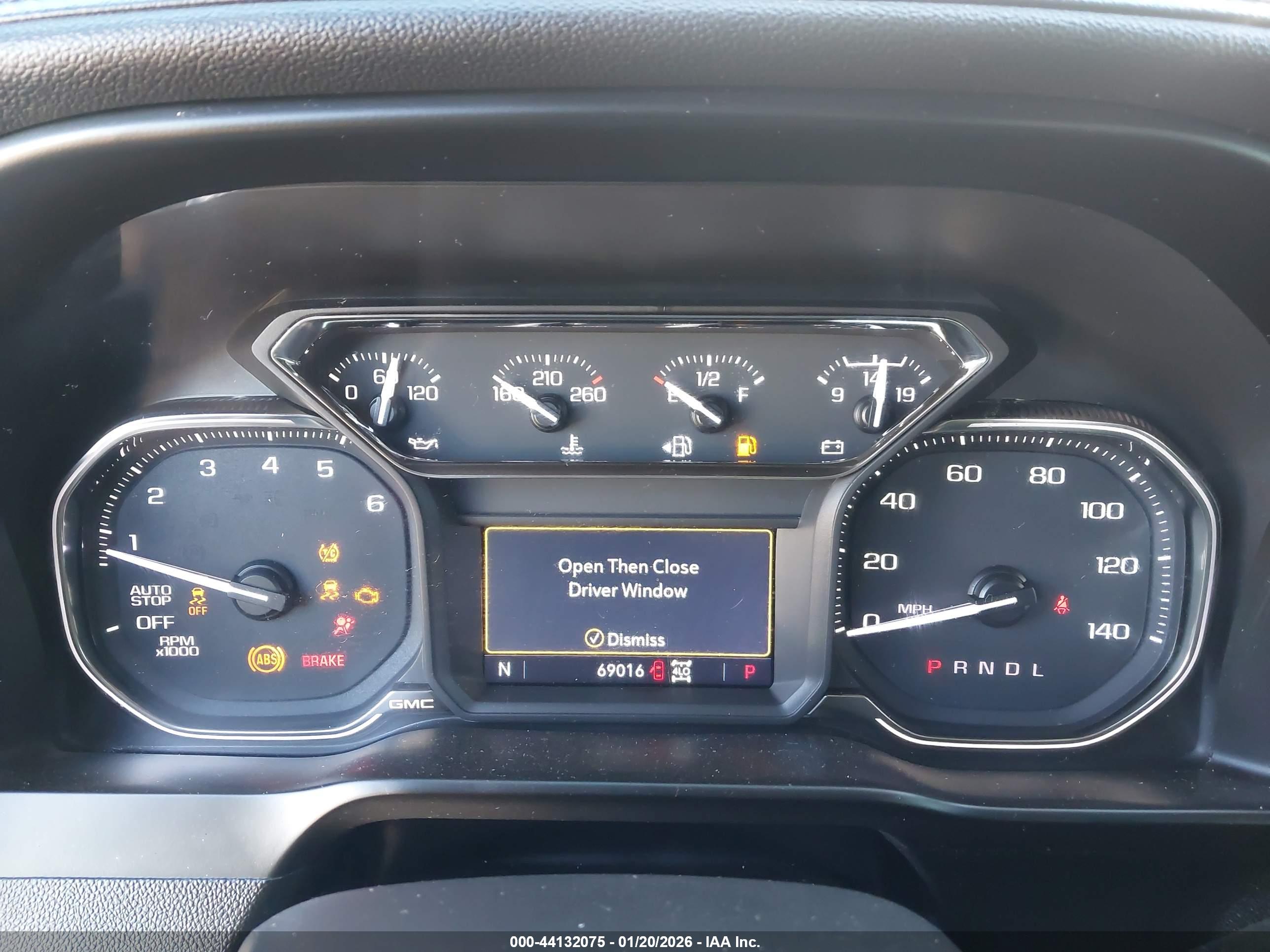 GMC SIERRA image 7
