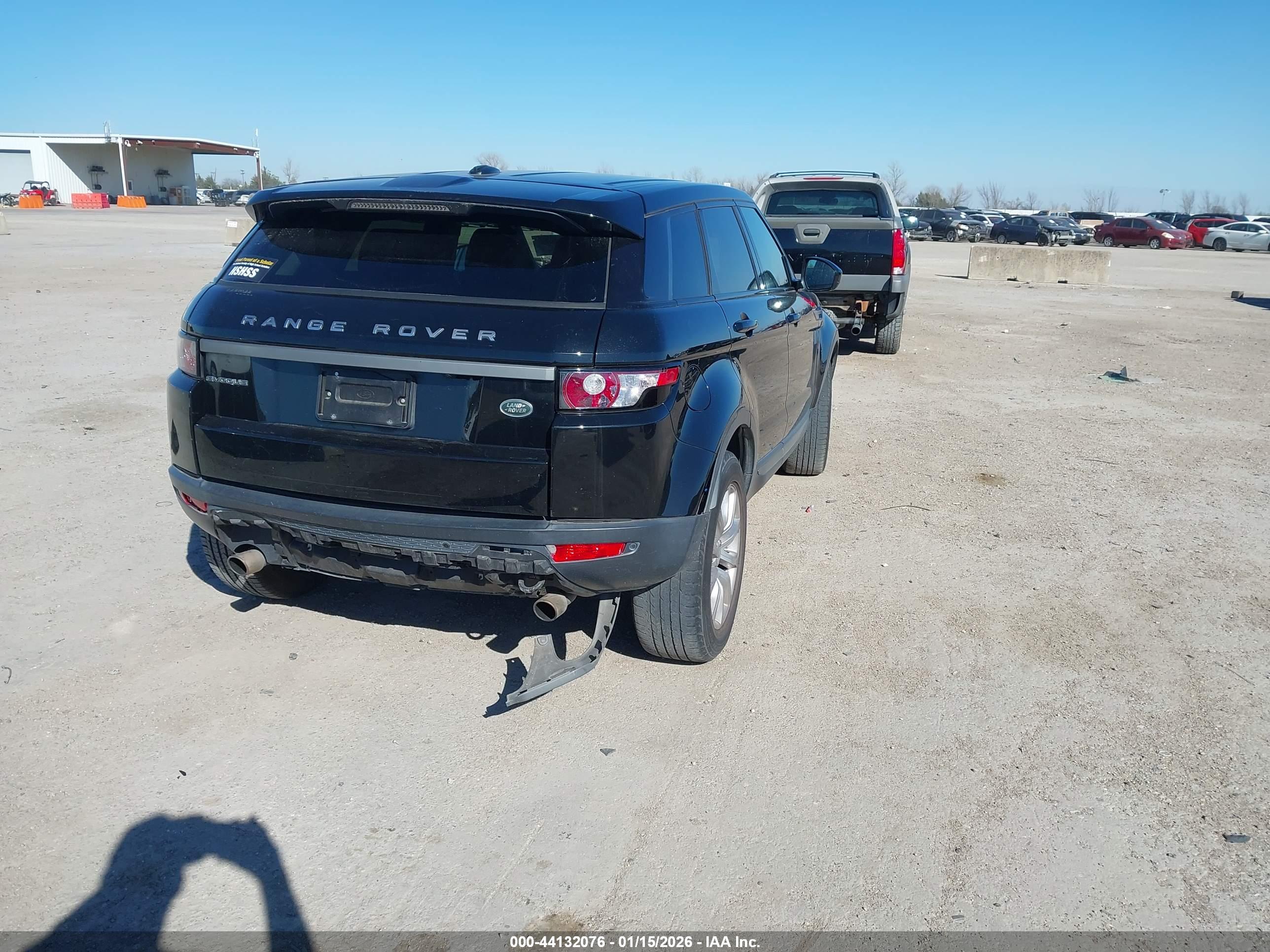 LAND ROVER image 6