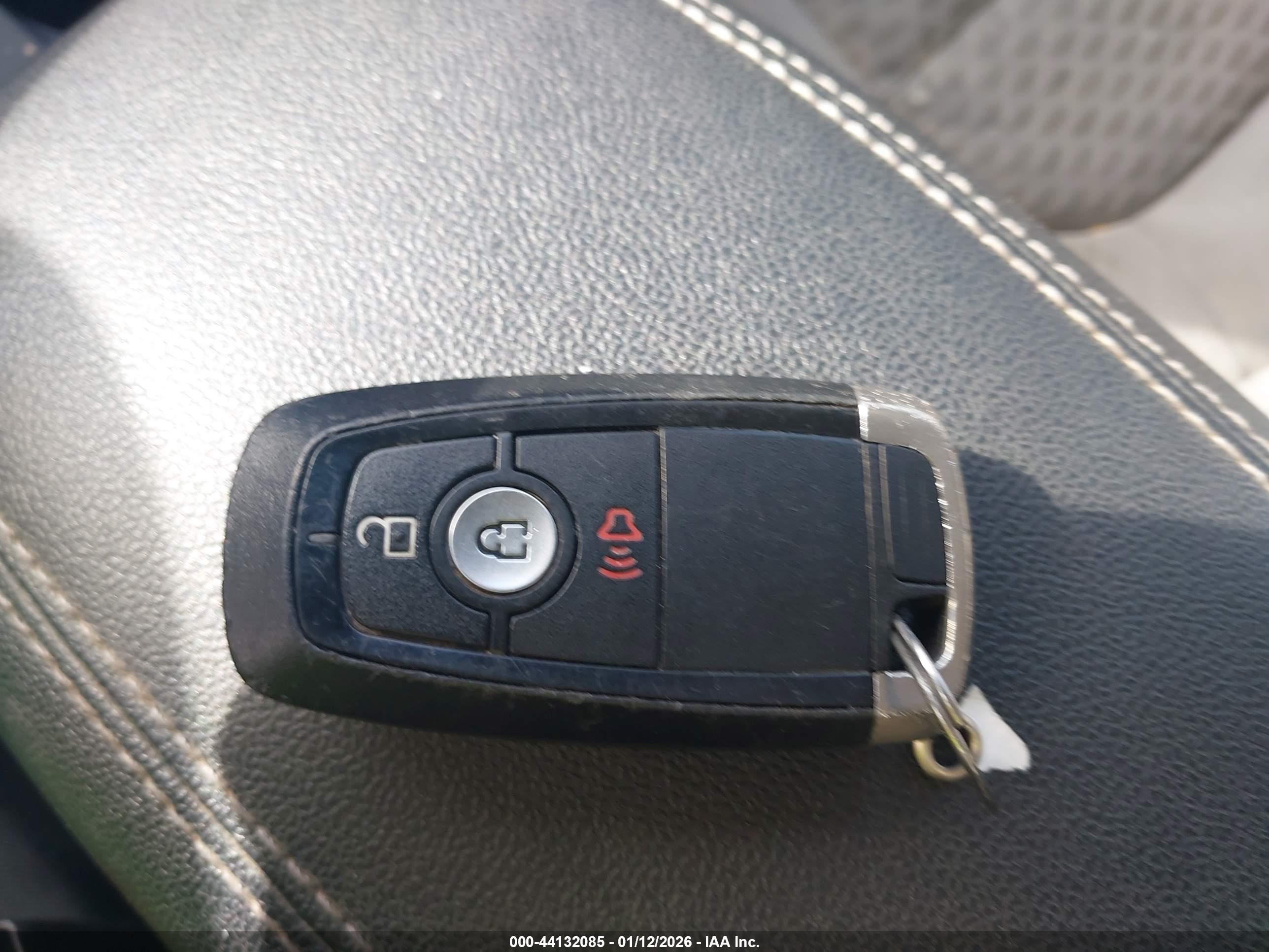 FORD ESCAPE image 11