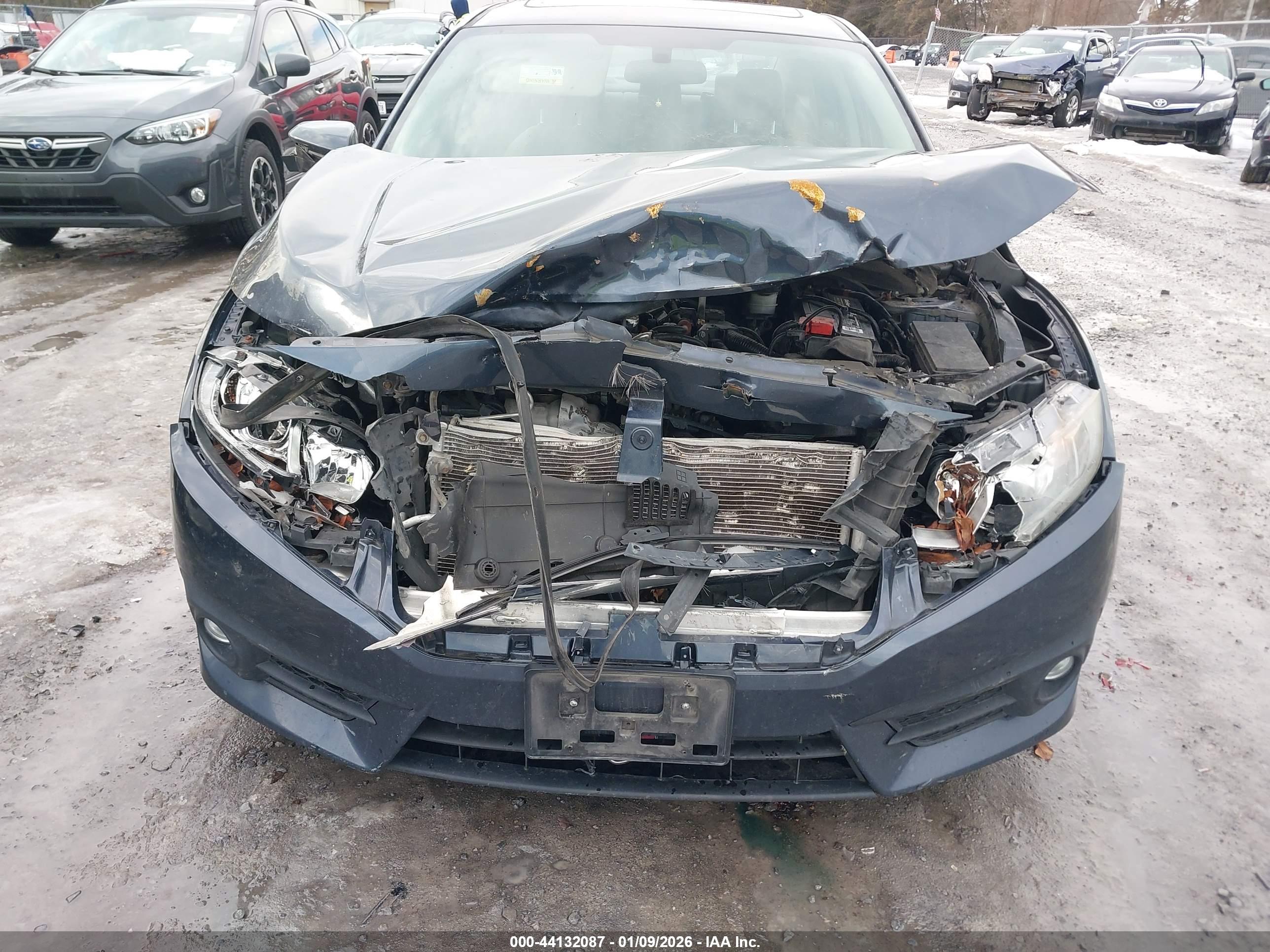 HONDA CIVIC image 6