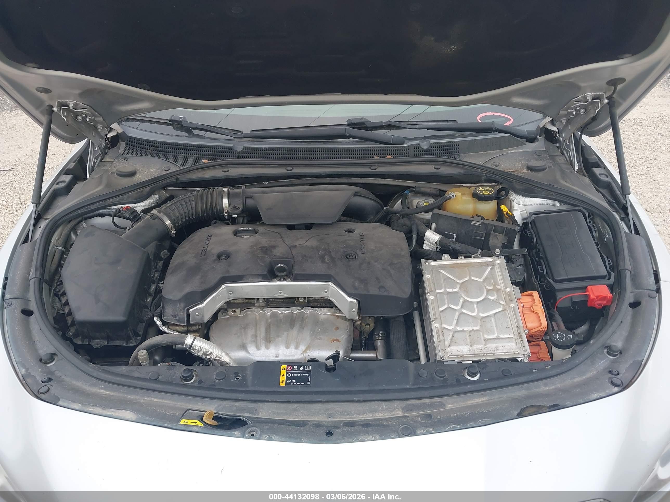 BUICK LACROSSE image 10