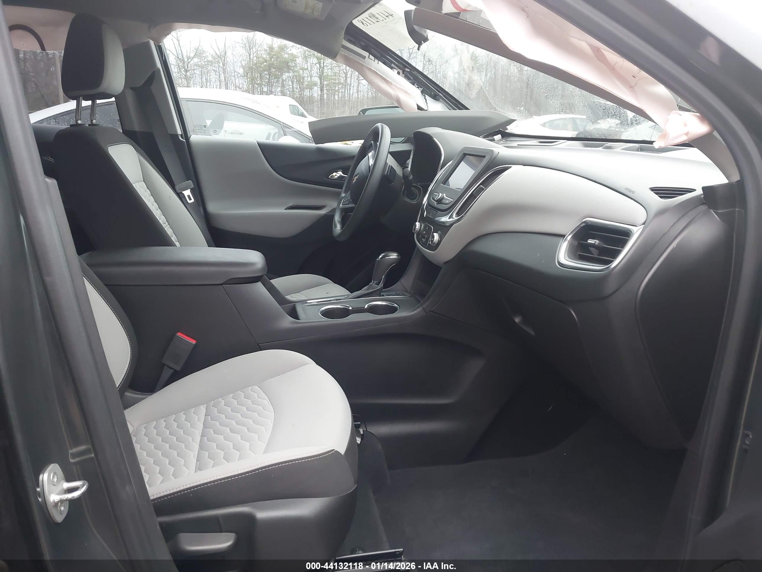 CHEVROLET EQUINOX image 5