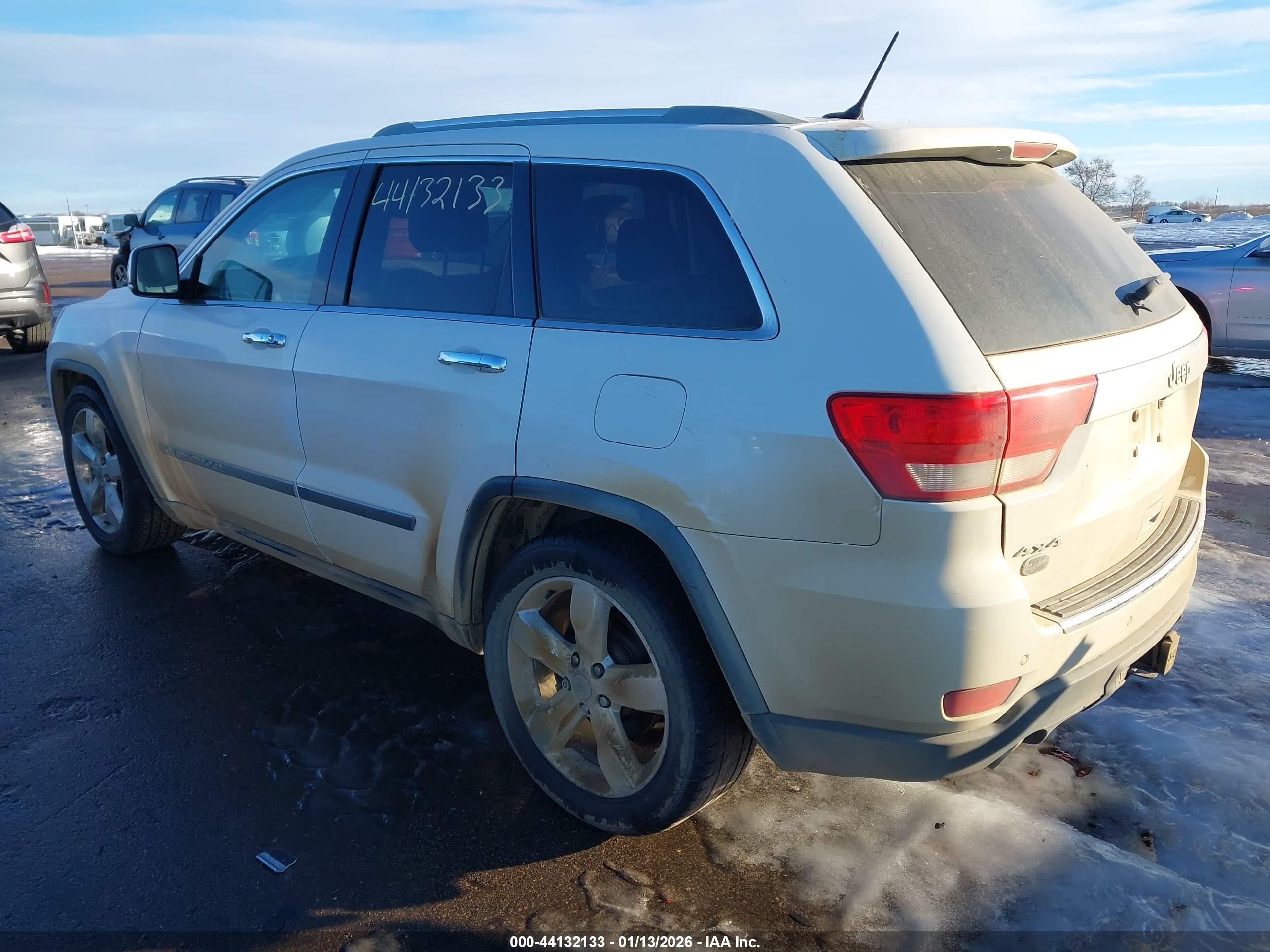 JEEP GRAND image 3