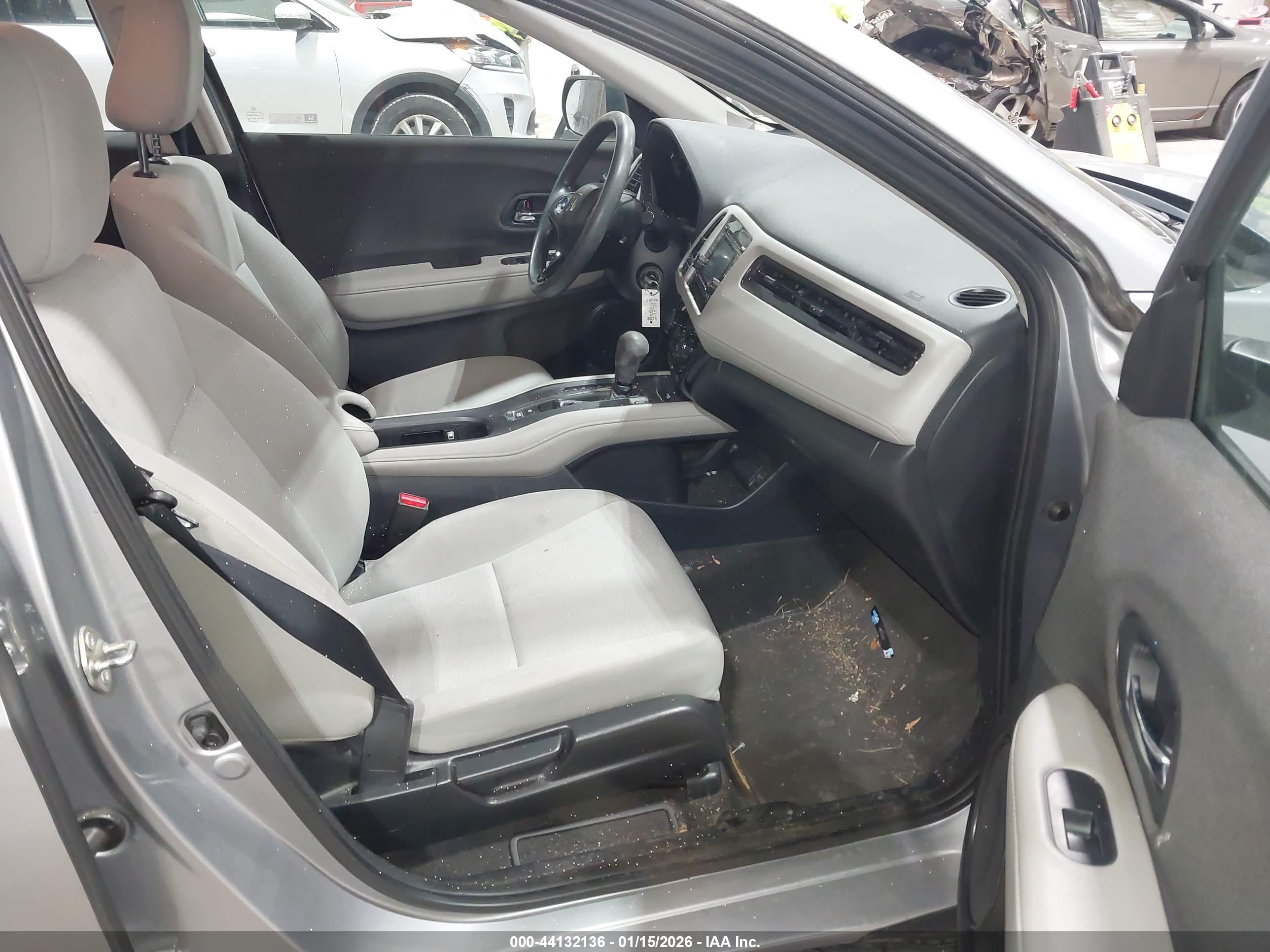 HONDA HR-V image 5