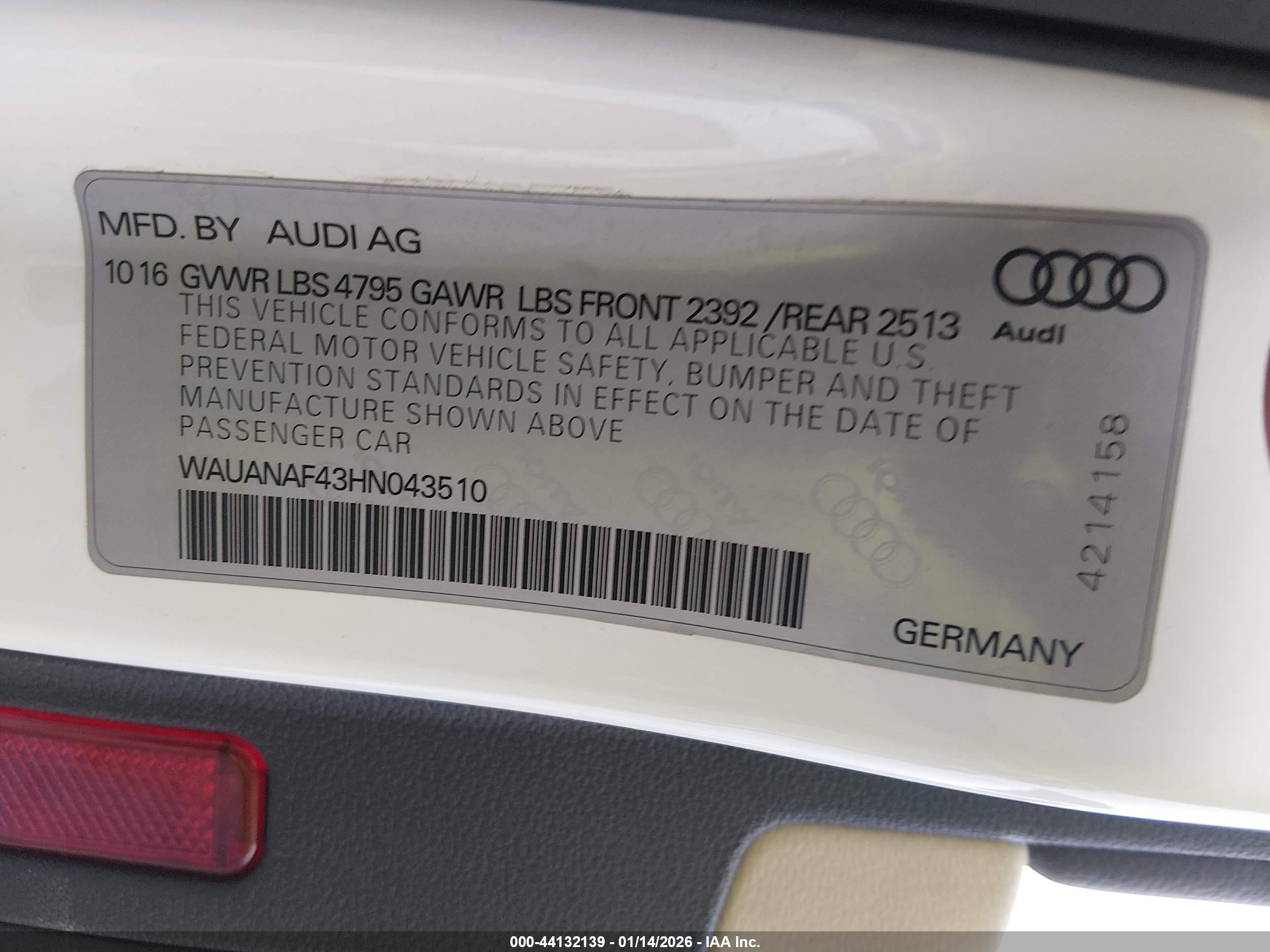 AUDI A4 image 9