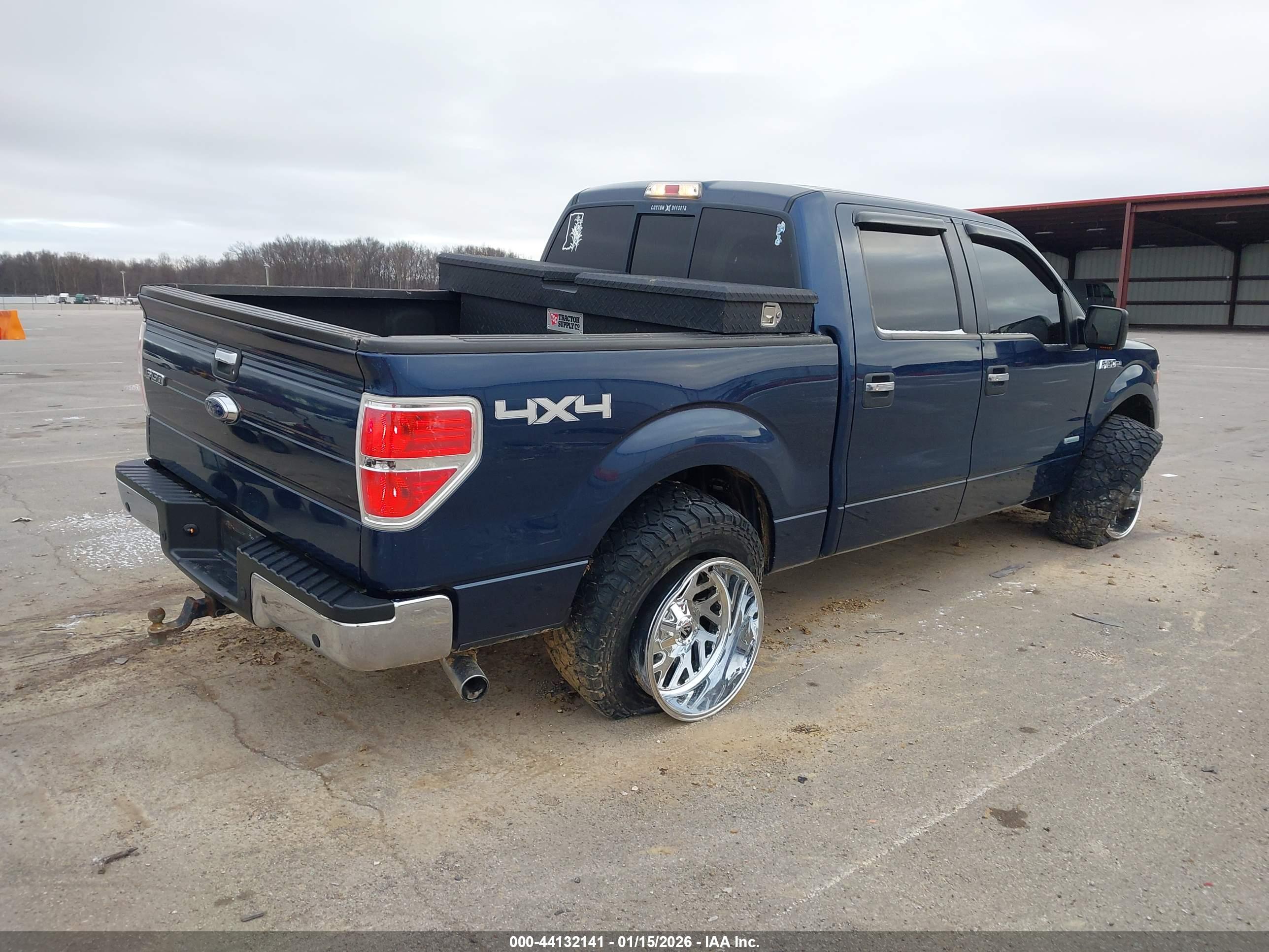 FORD F-150 image 4