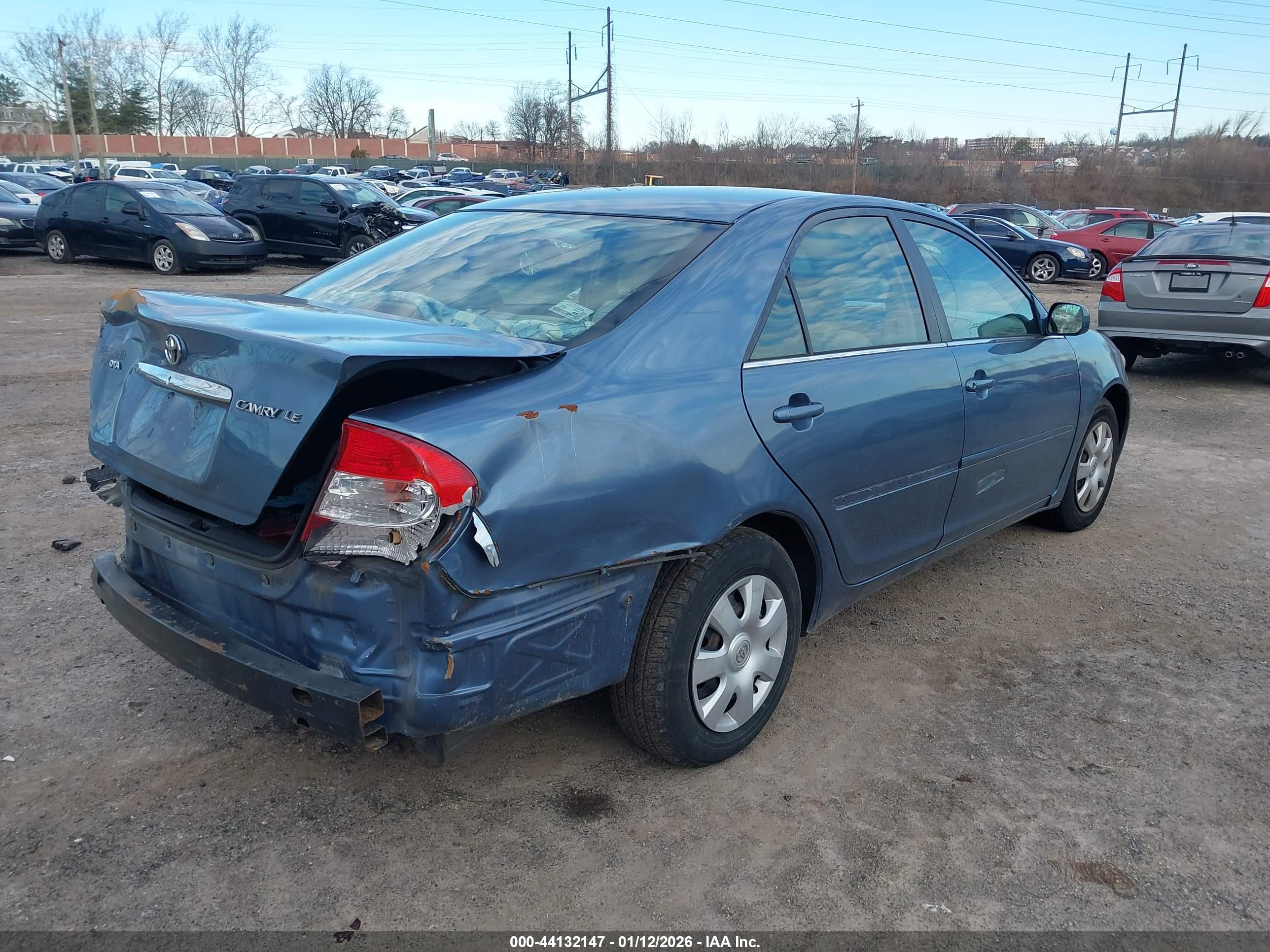 TOYOTA CAMRY image 4