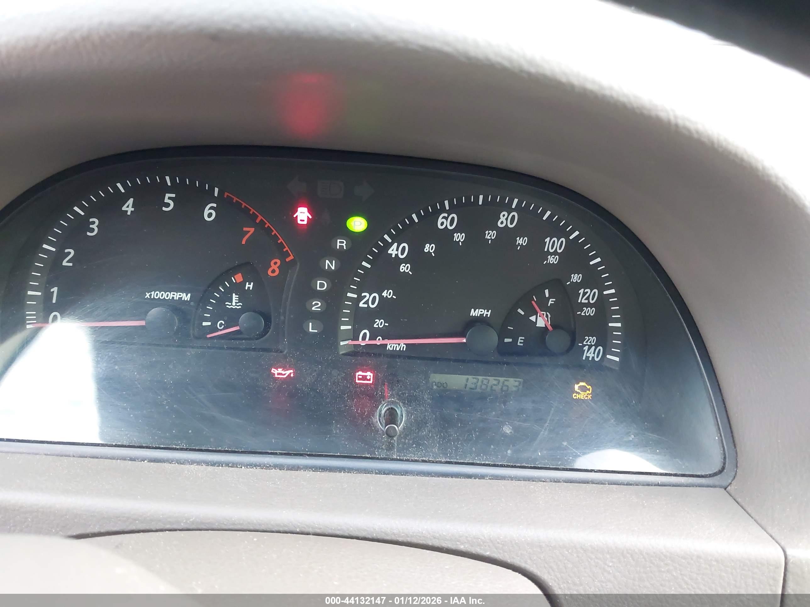 TOYOTA CAMRY image 7