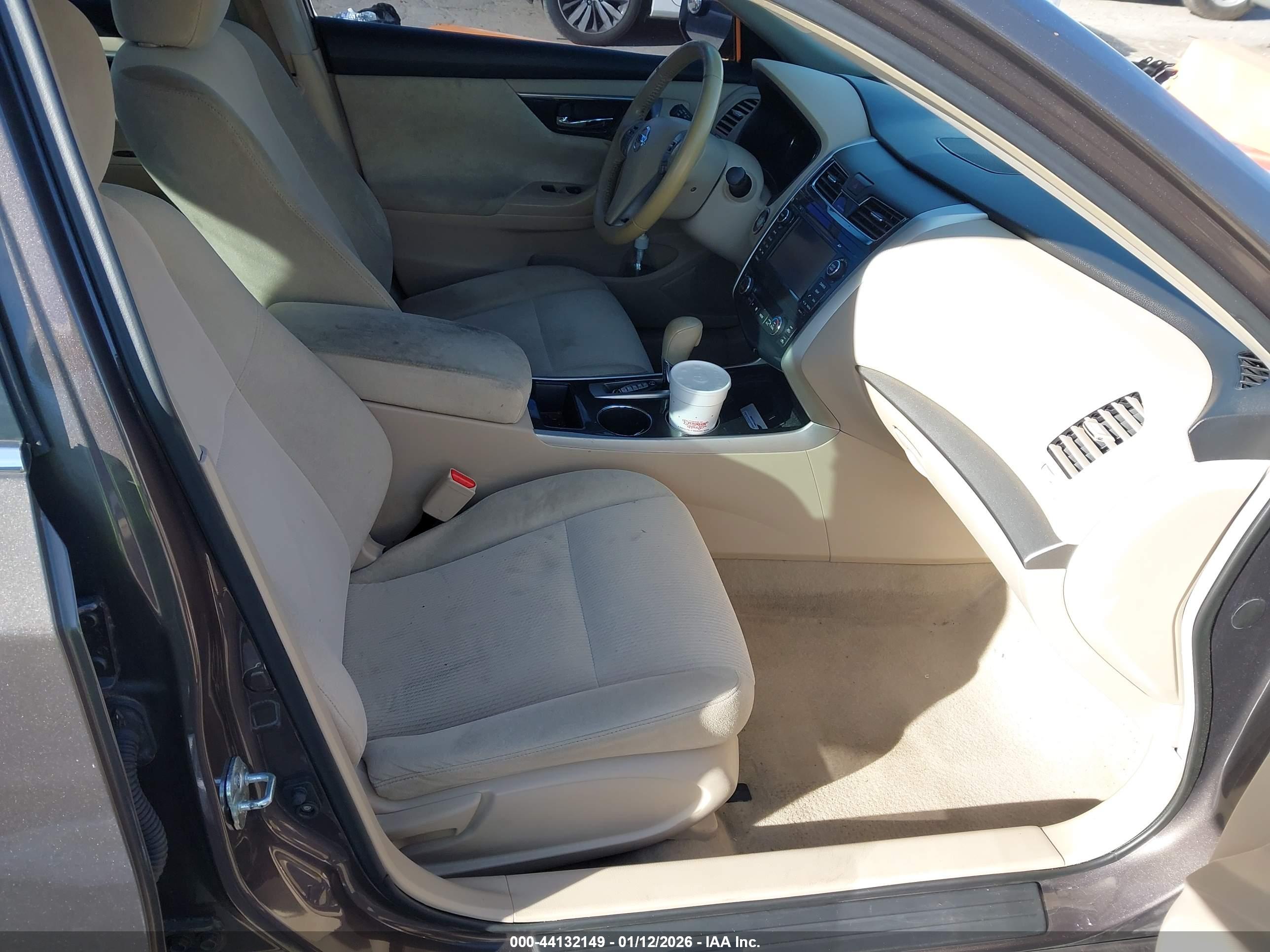 NISSAN ALTIMA image 5