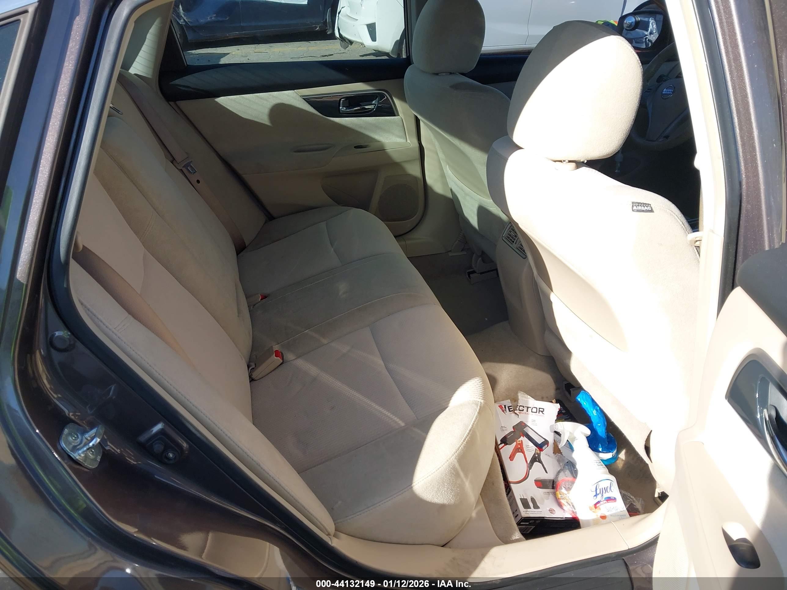 NISSAN ALTIMA image 8