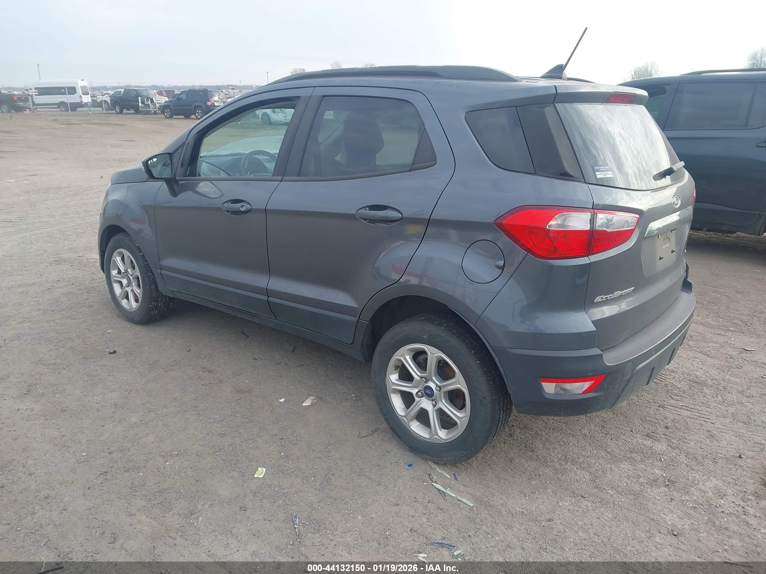 FORD ECOSPORT image 3
