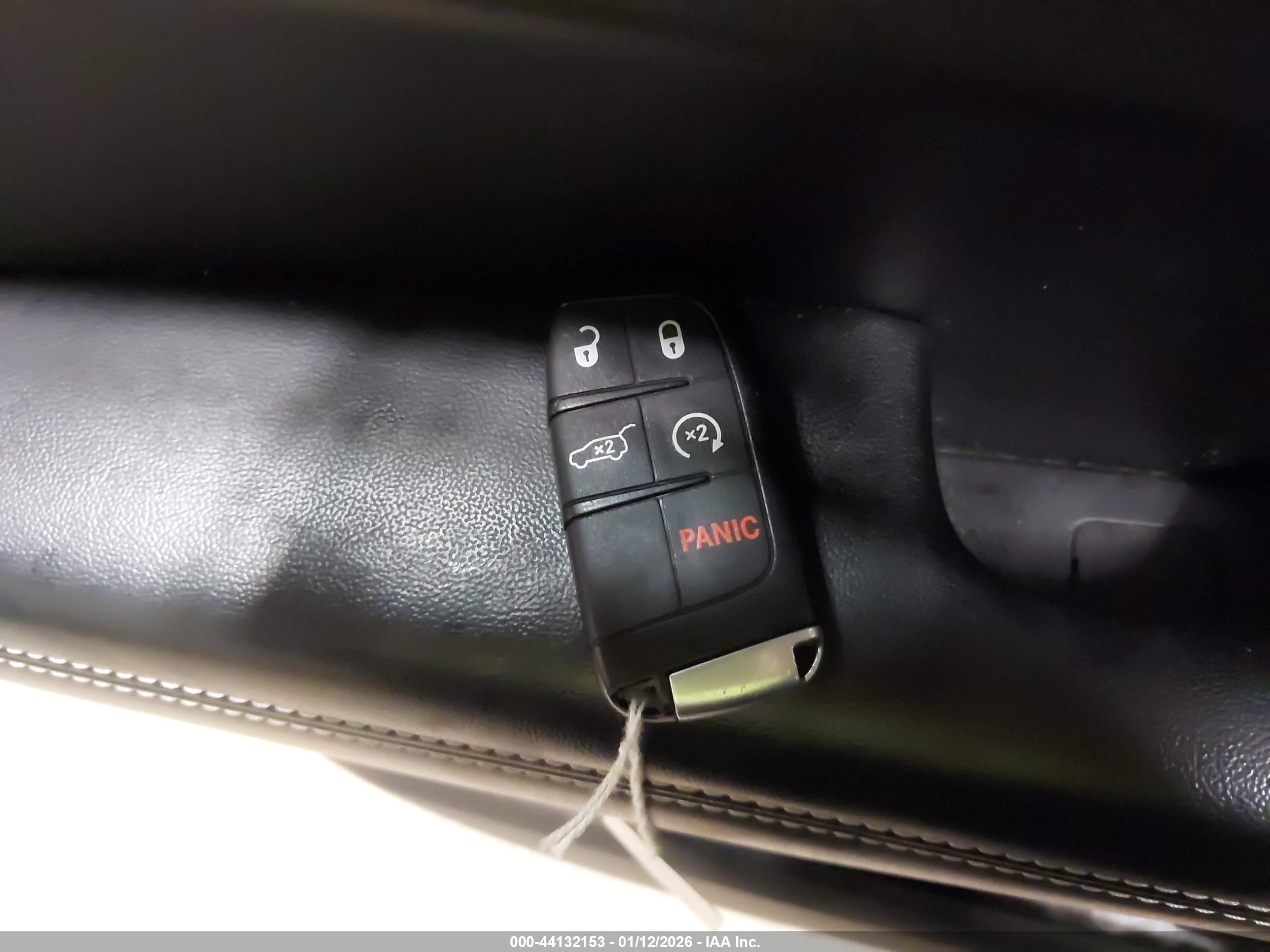 JEEP GRAND image 11
