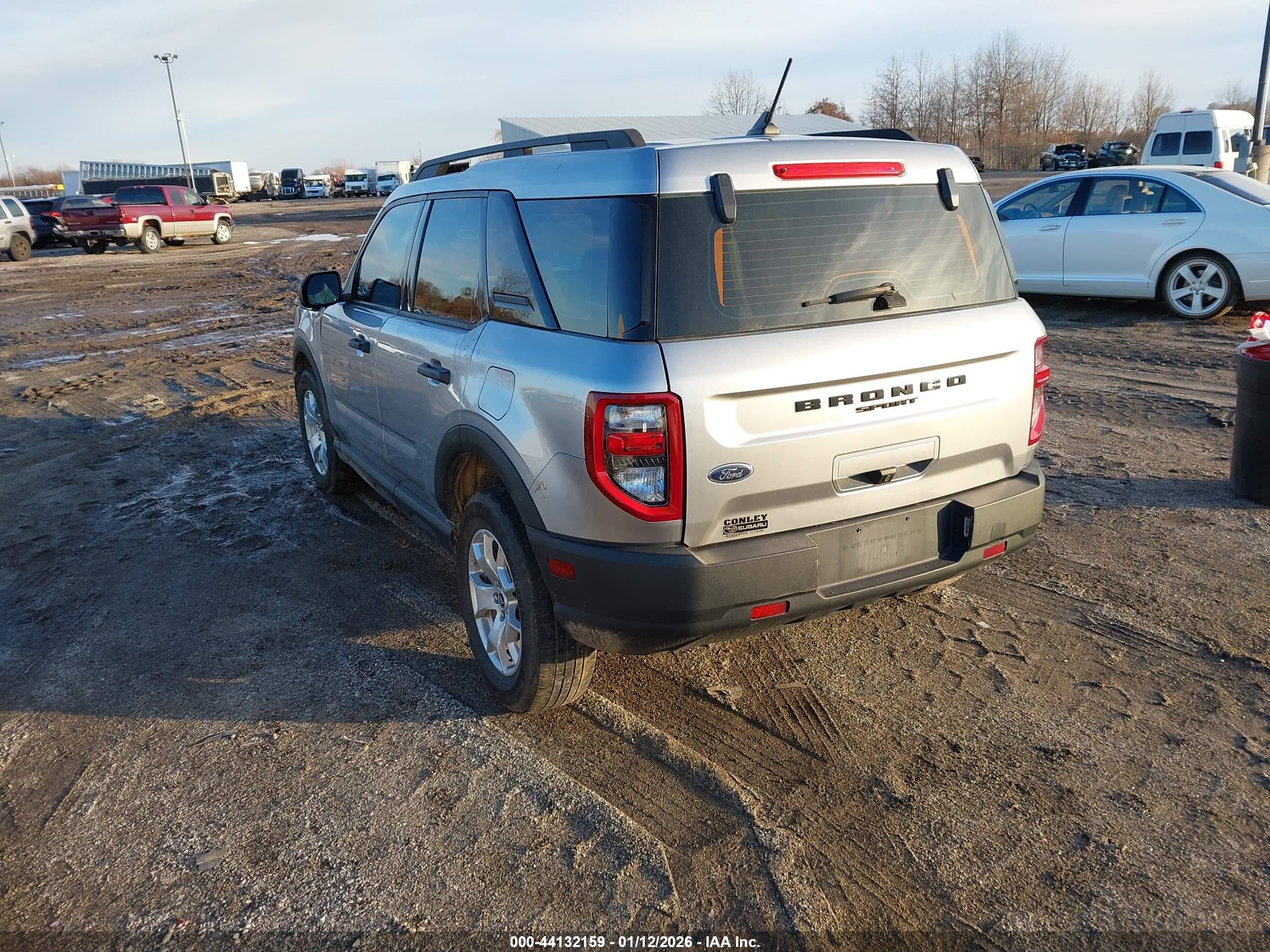 FORD BRONCO image 3