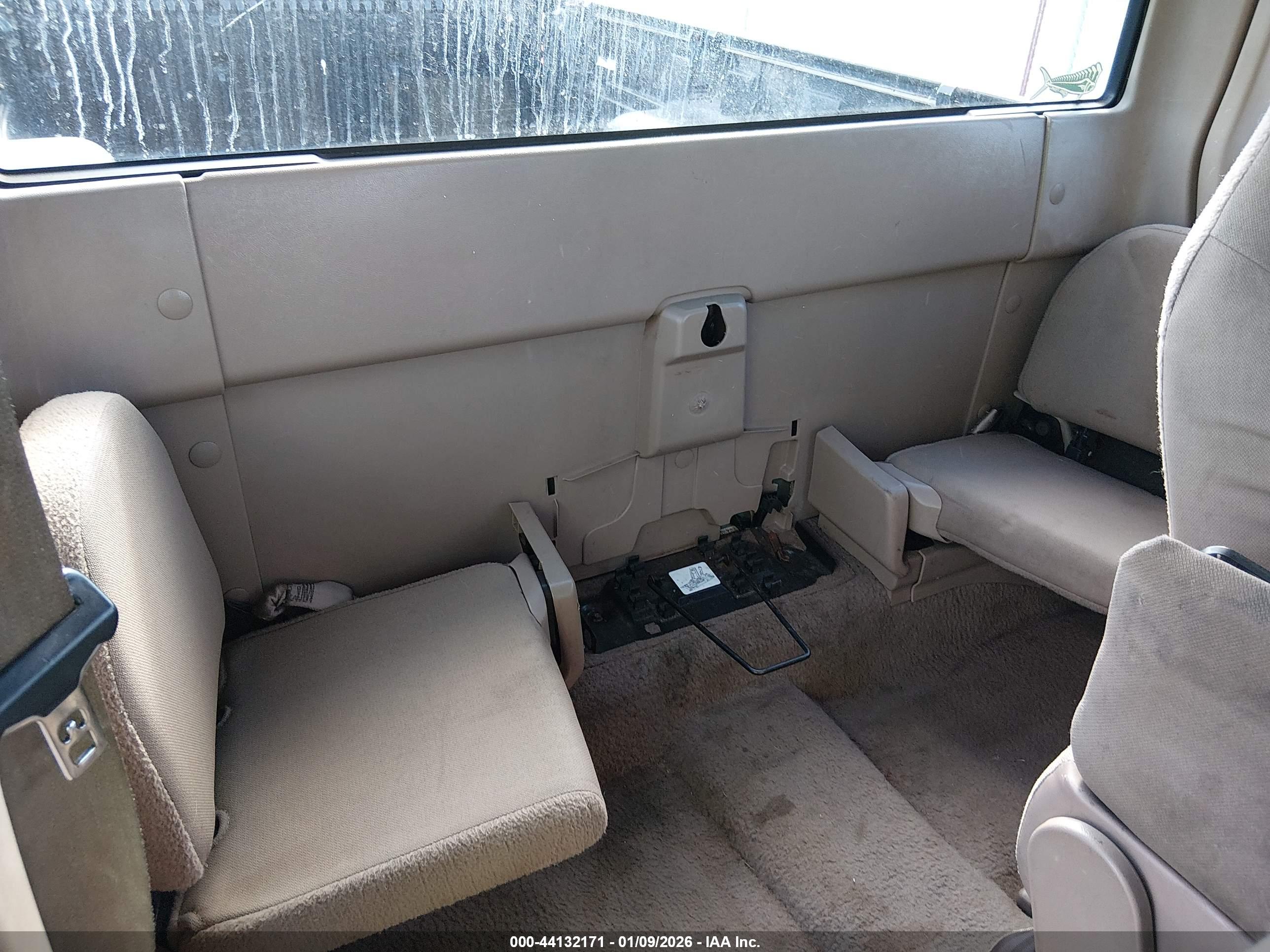 FORD RANGER image 8