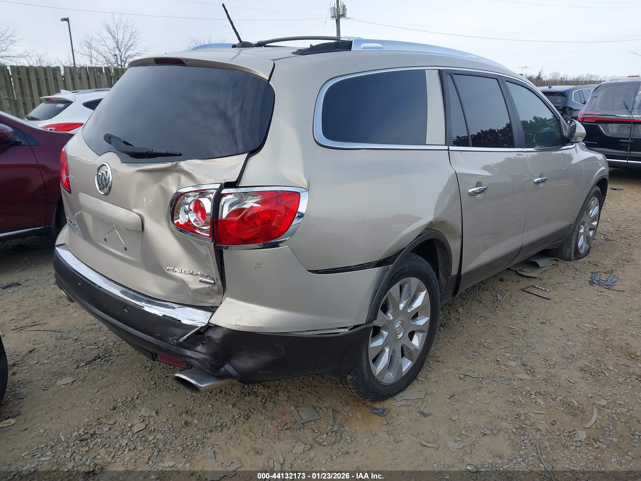 BUICK ENCLAVE image 4