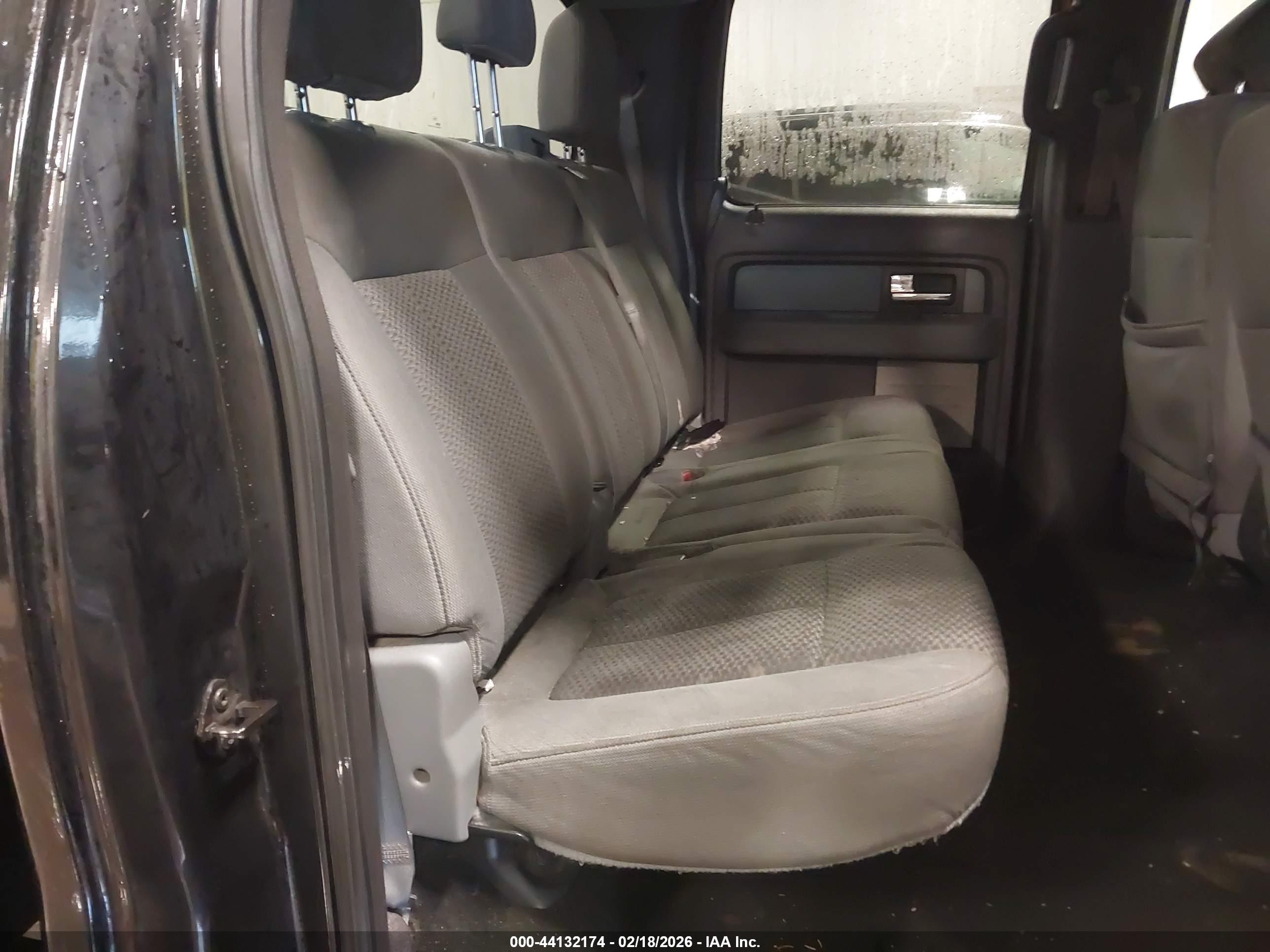 FORD F-150 image 8