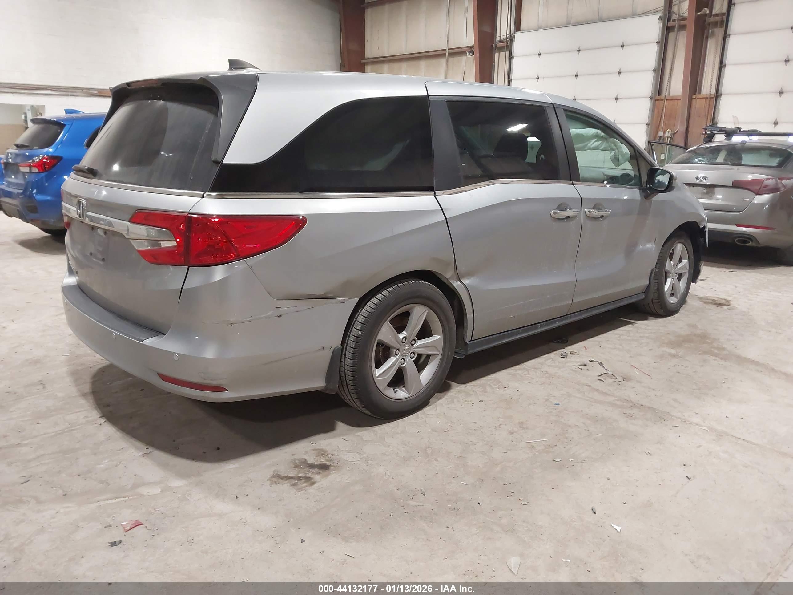 HONDA ODYSSEY image 4