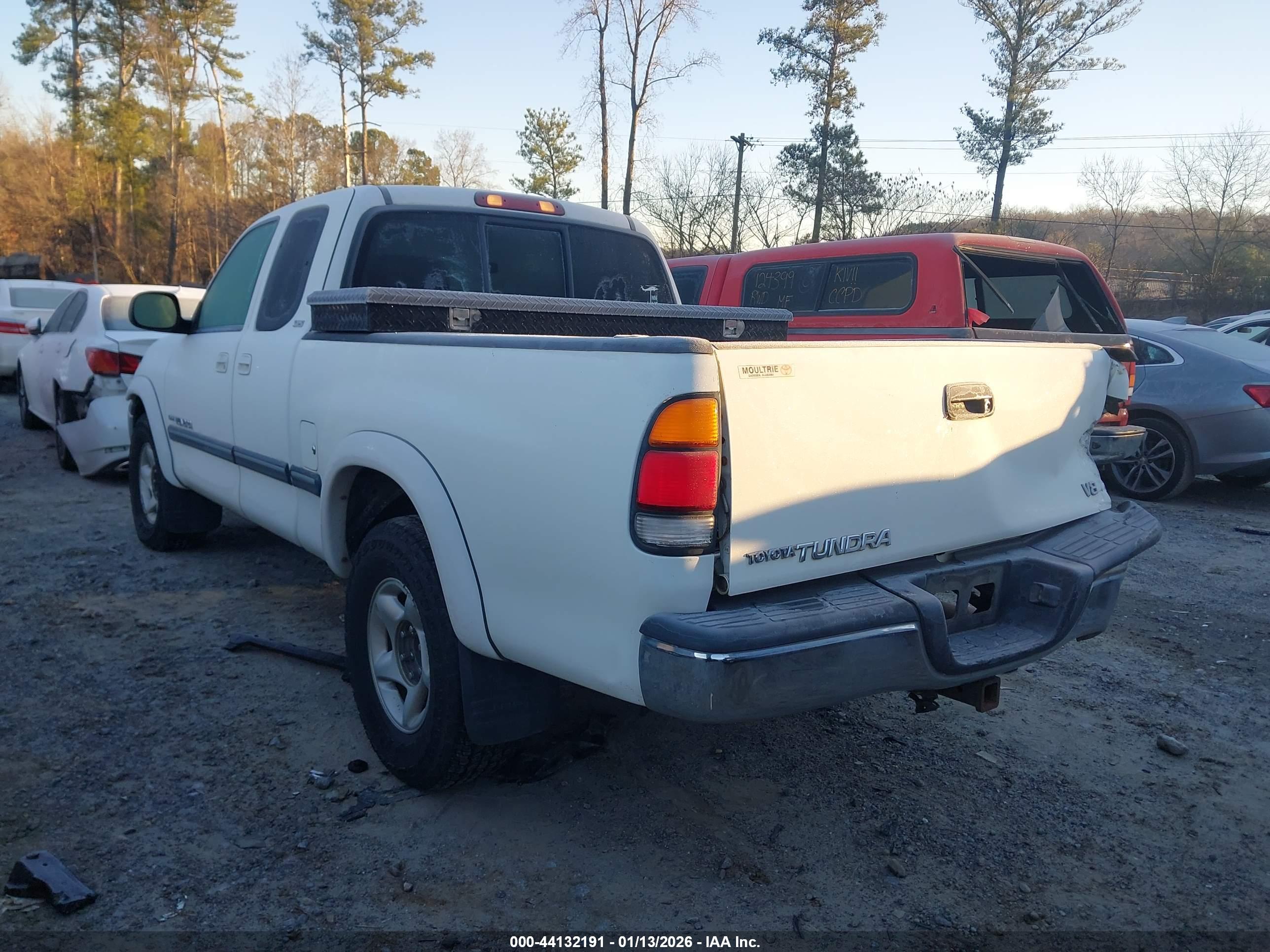 TOYOTA TUNDRA image 3