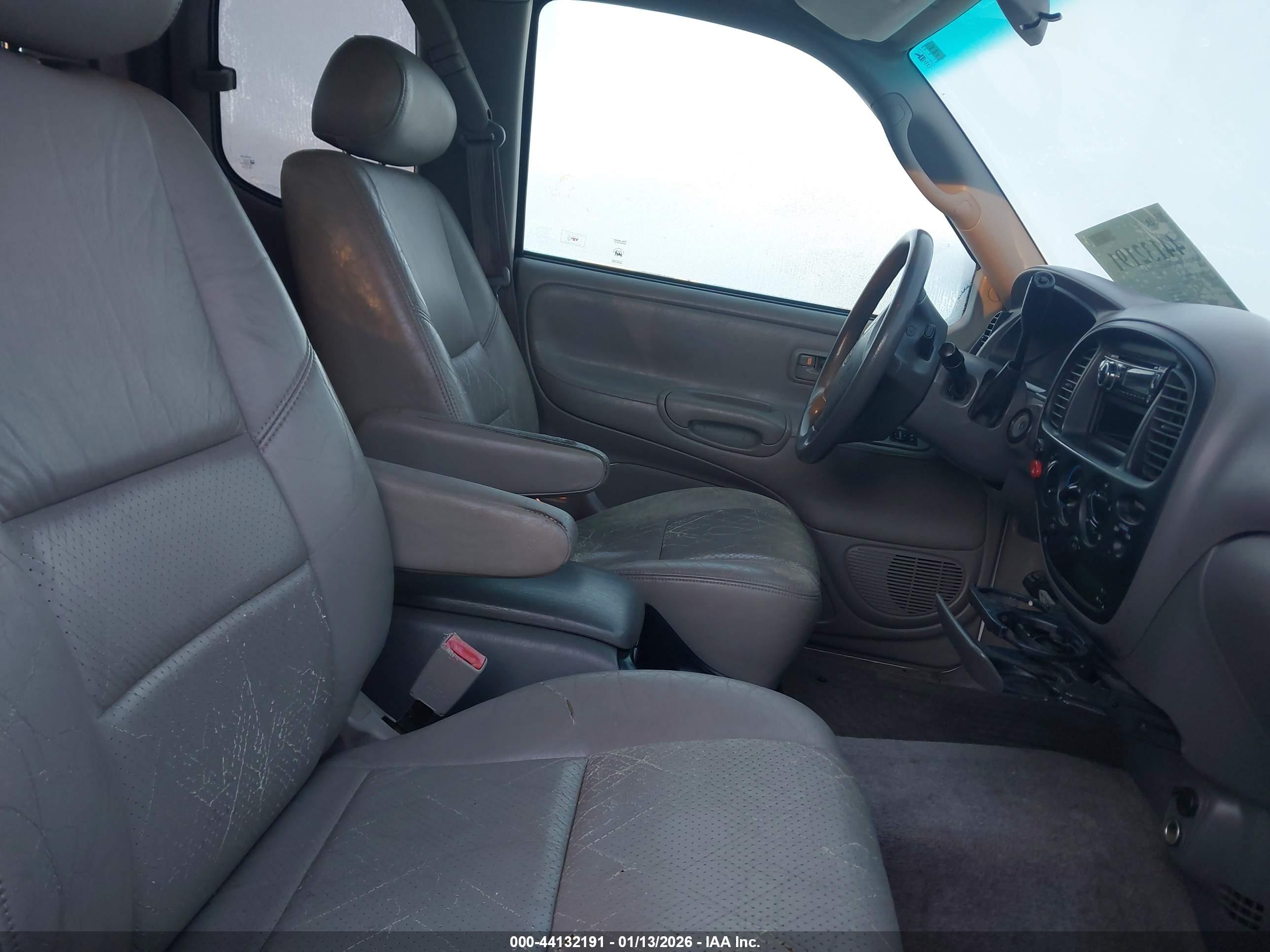 TOYOTA TUNDRA image 5