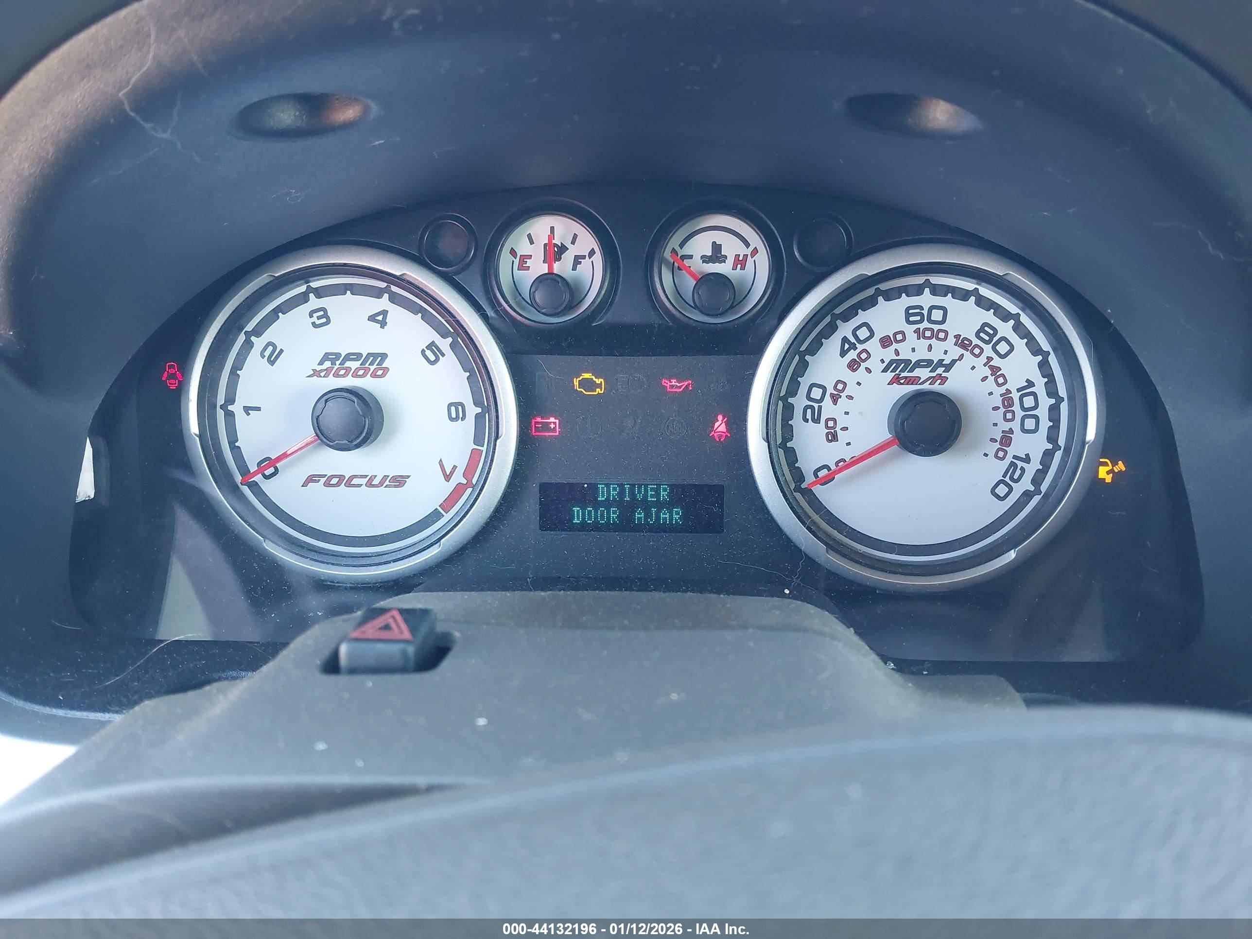 FORD FOCUS image 7