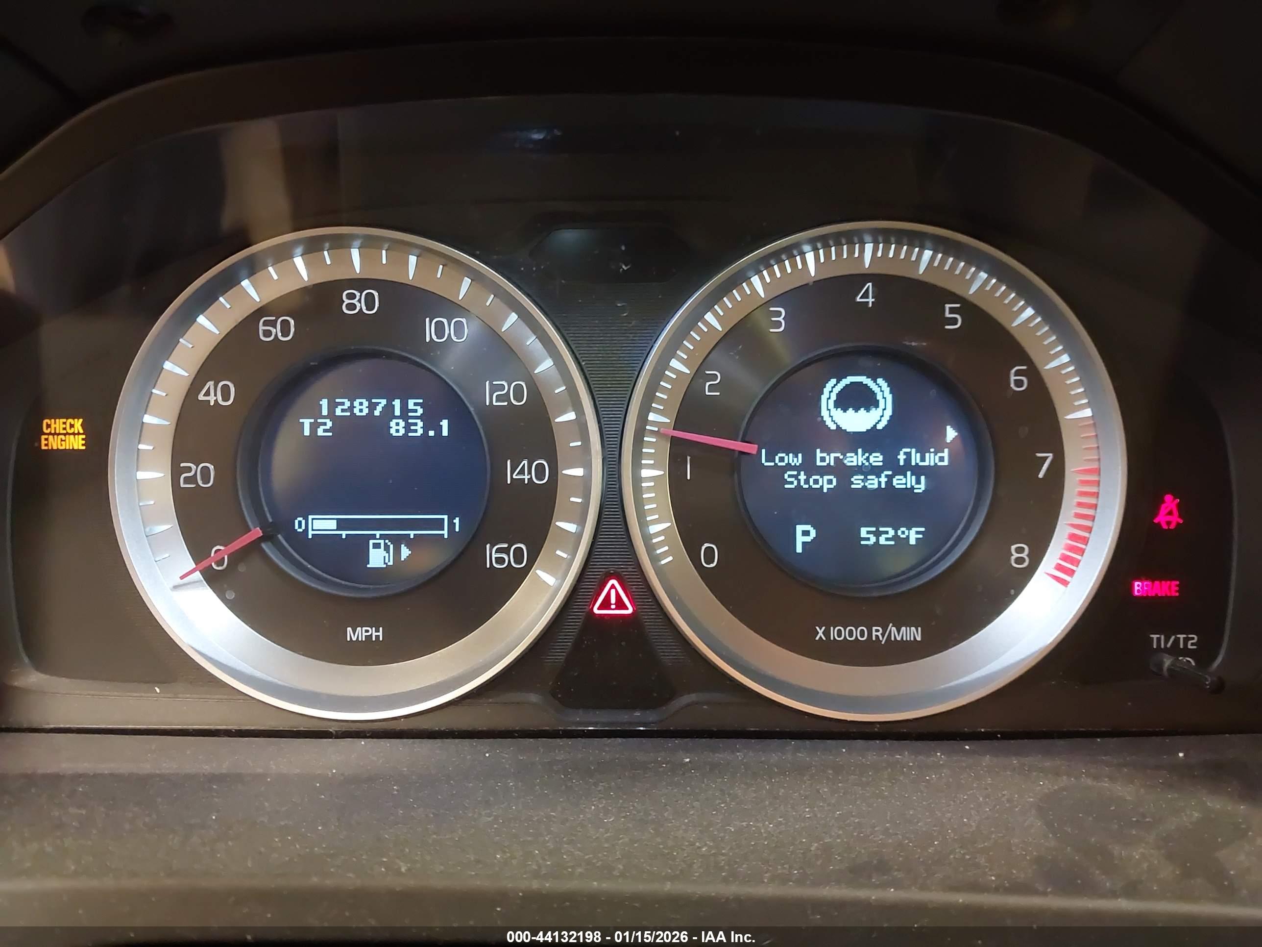 VOLVO S60 image 7