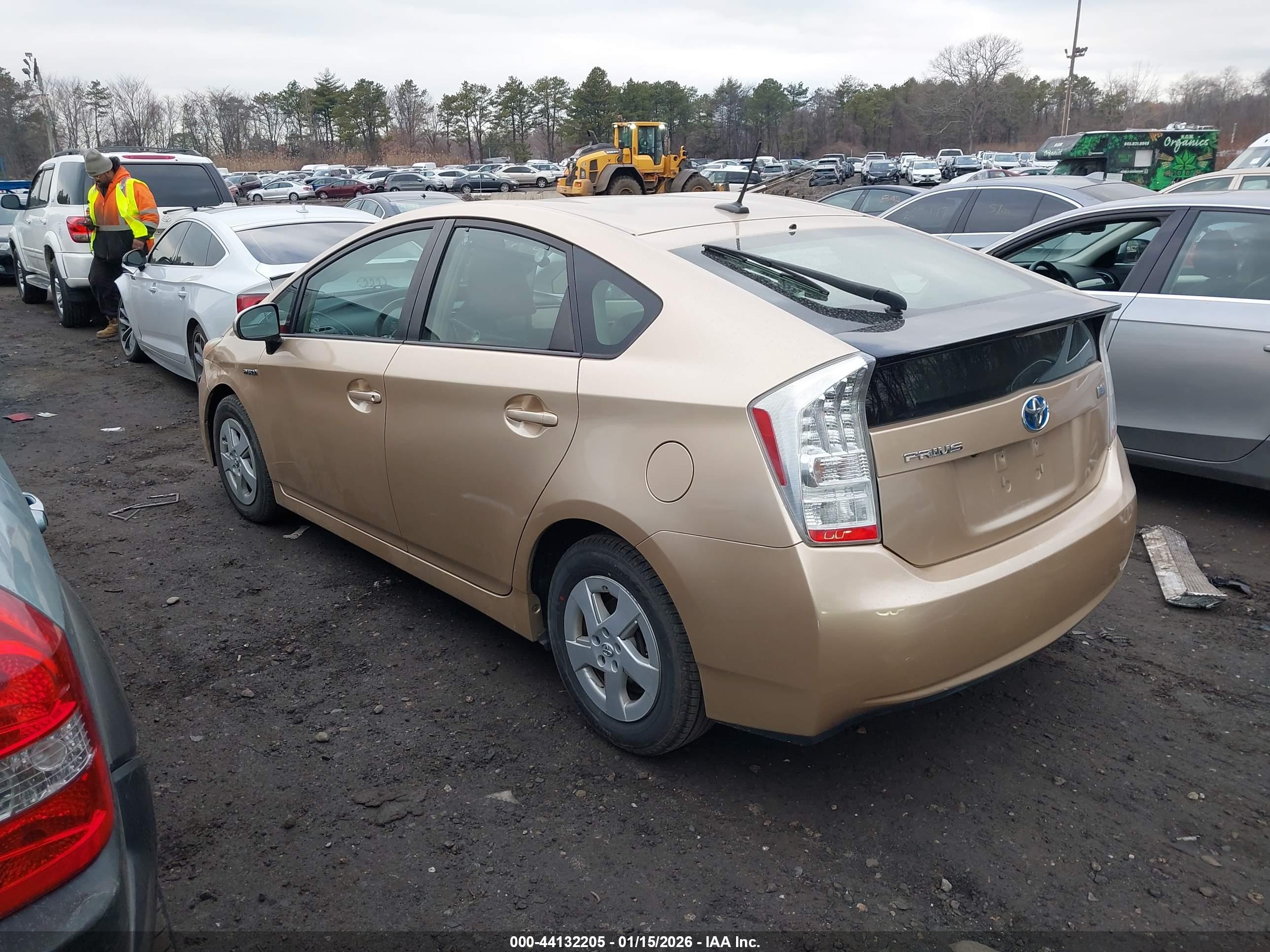 TOYOTA PRIUS image 3
