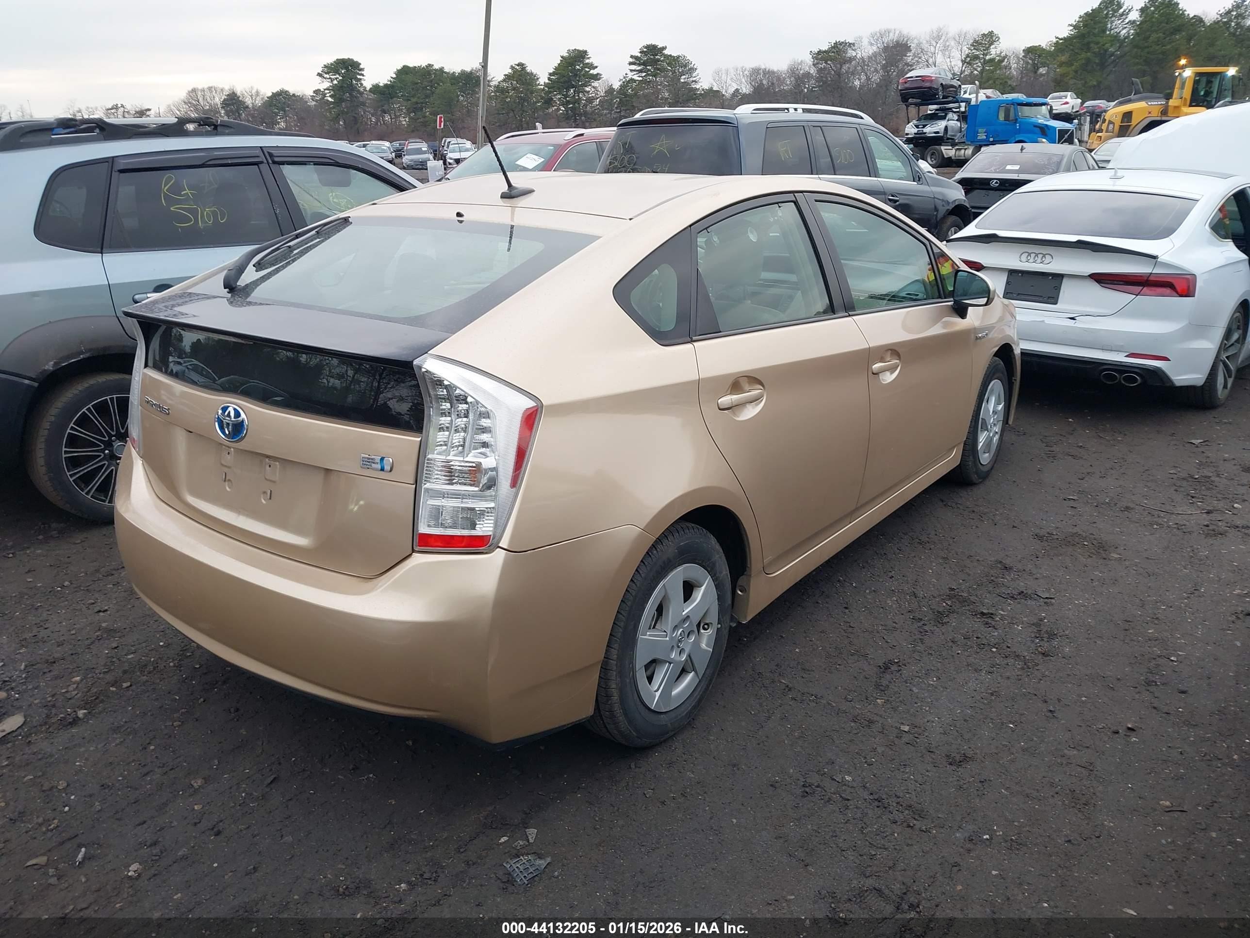 TOYOTA PRIUS image 4