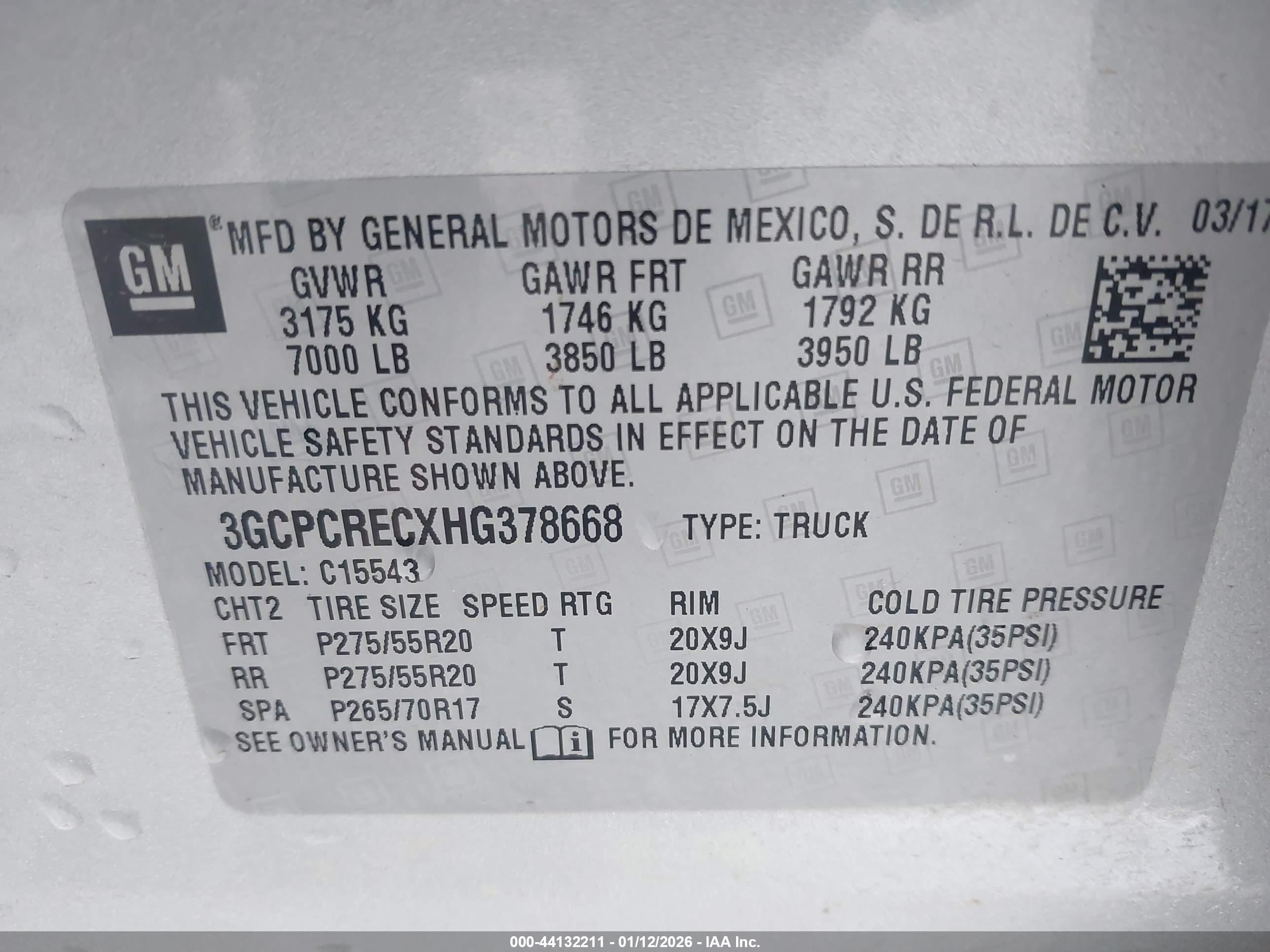 CHEVROLET SILVERADO image 9