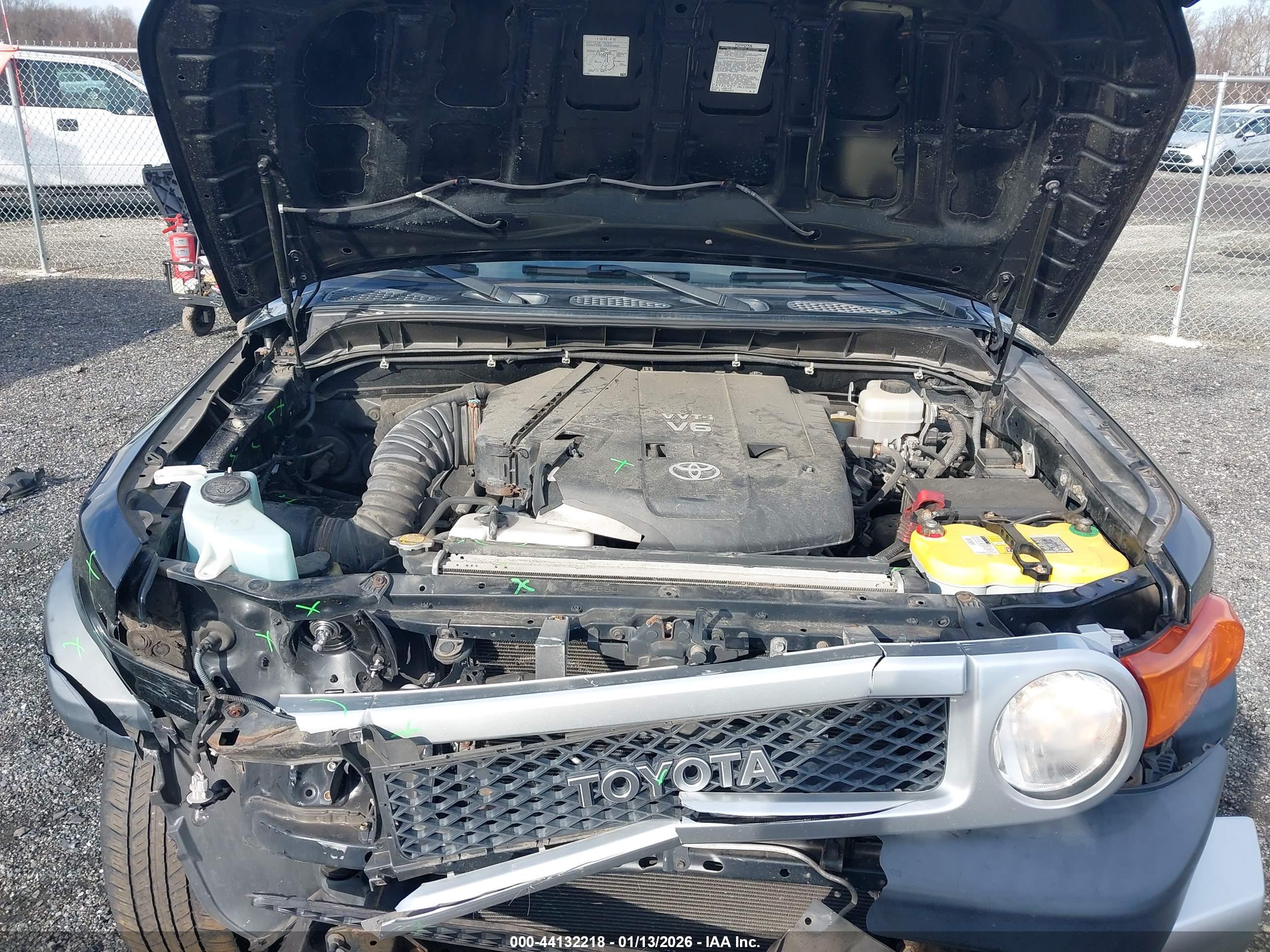 TOYOTA FJ image 10
