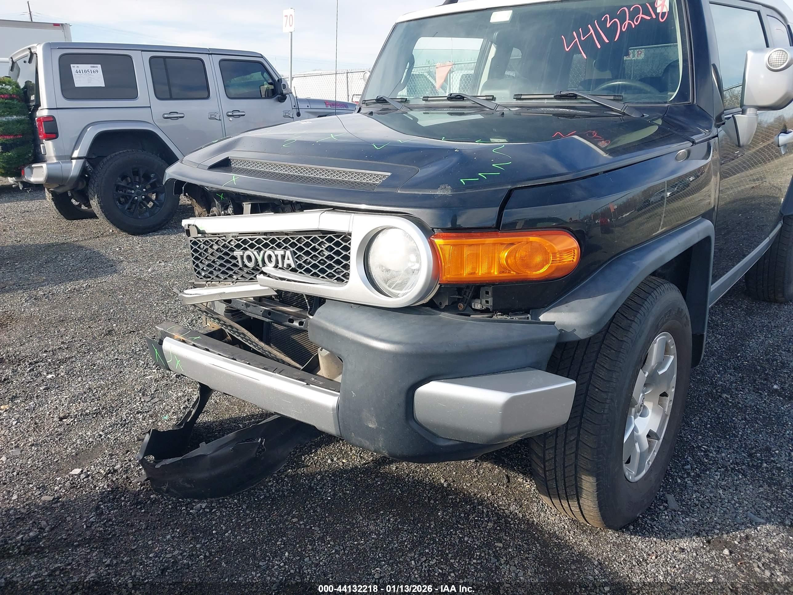 TOYOTA FJ image 6