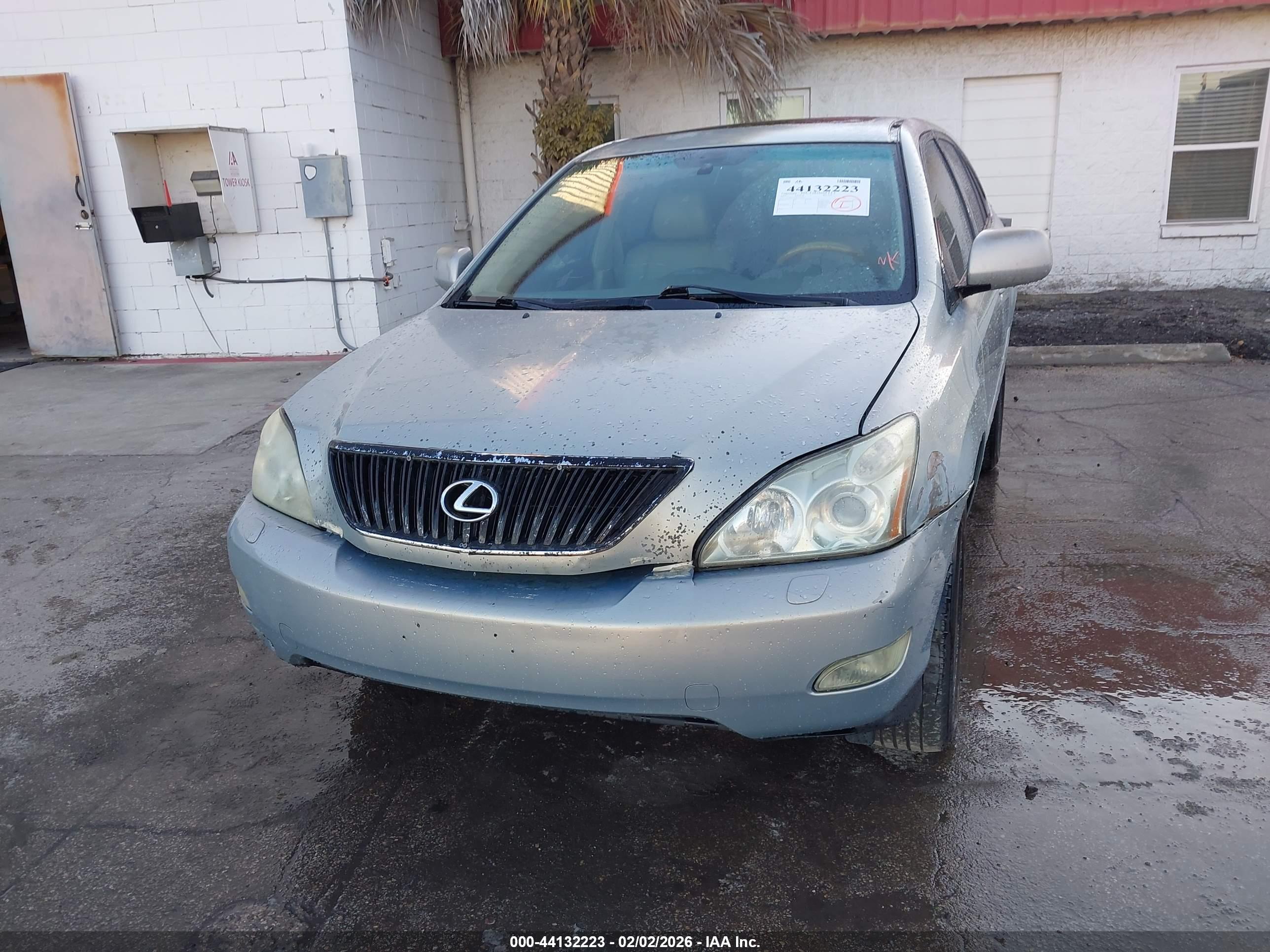LEXUS RX image 6