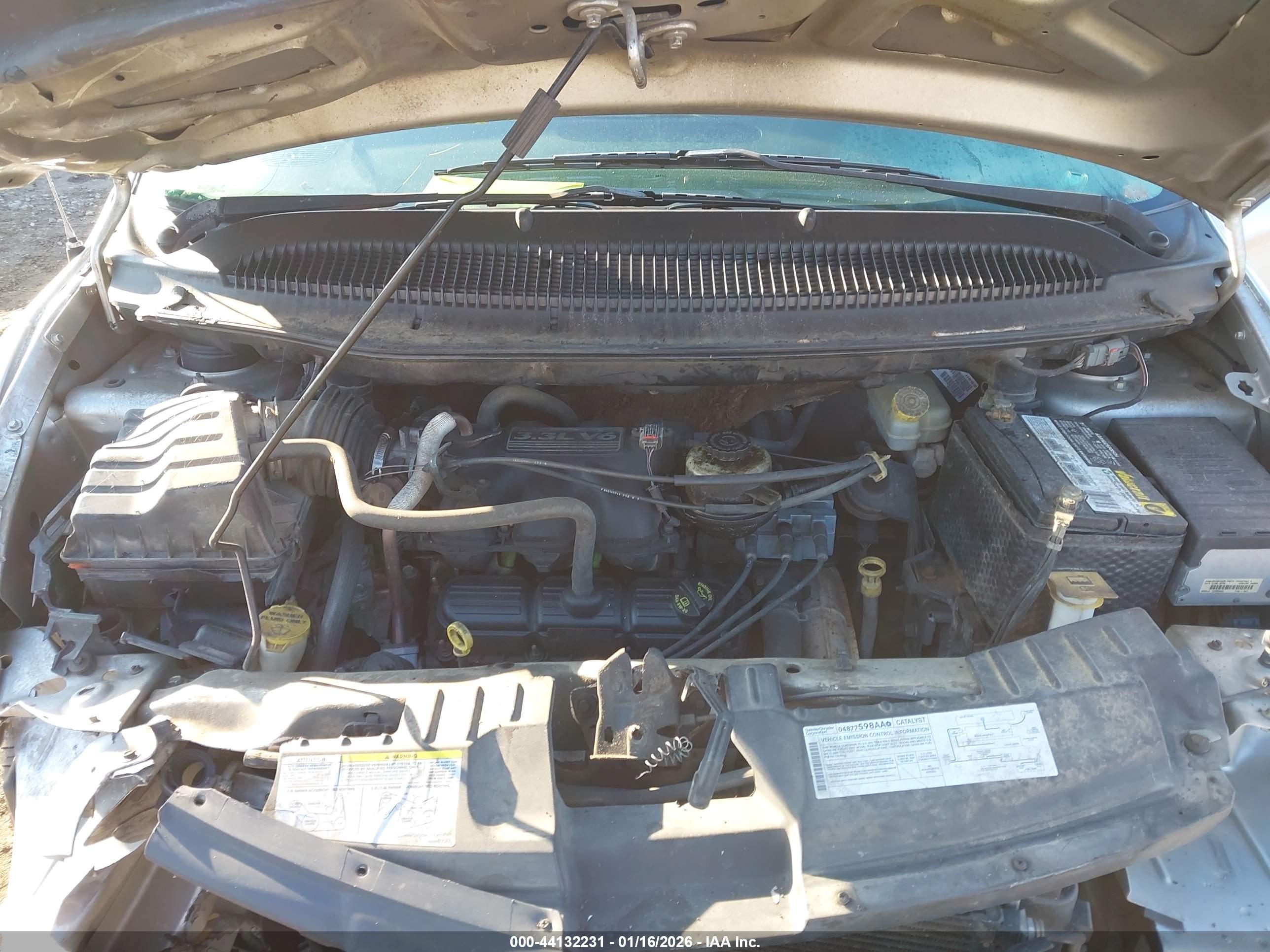 CHRYSLER TOWN image 10