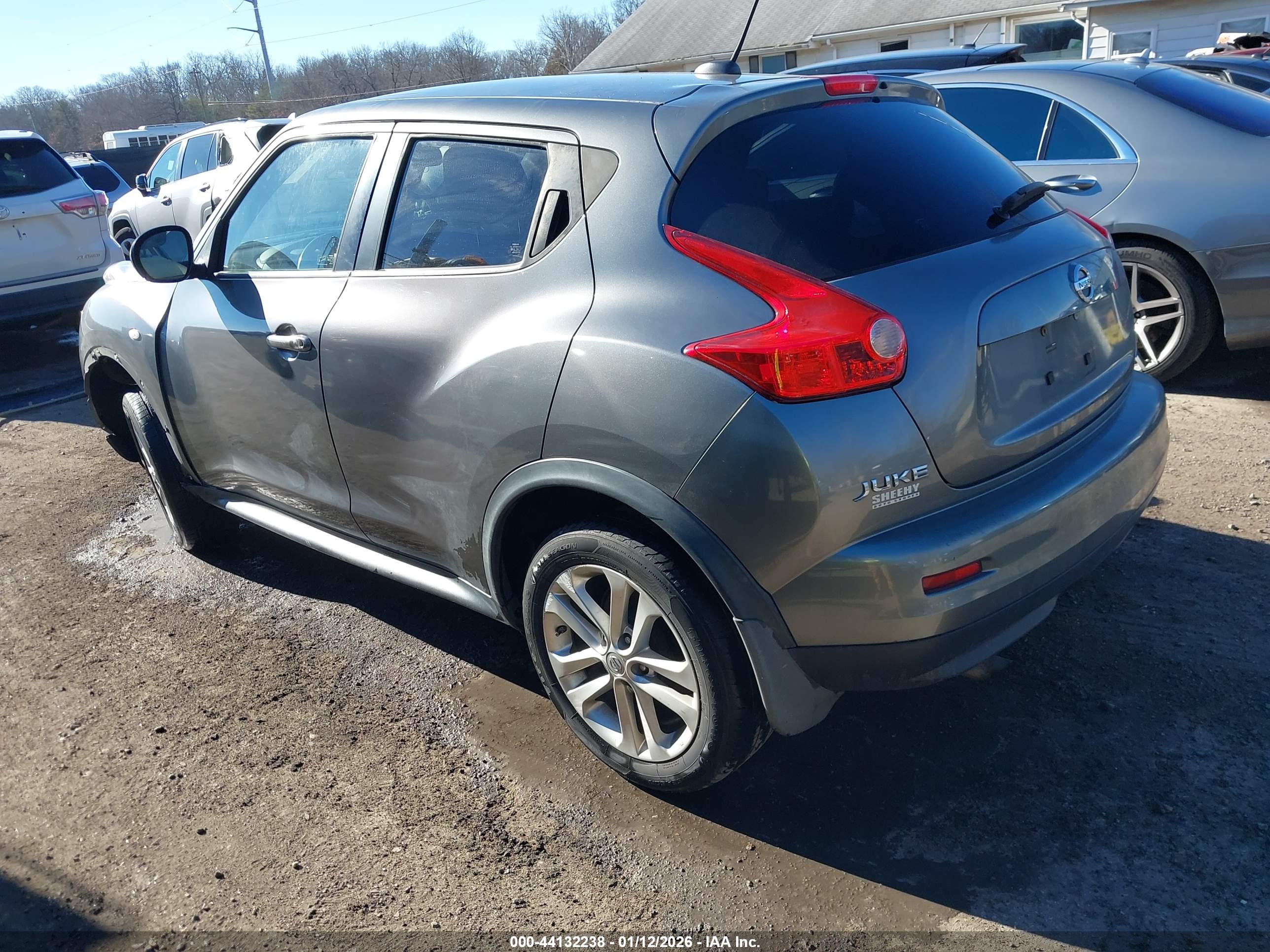 NISSAN JUKE image 3